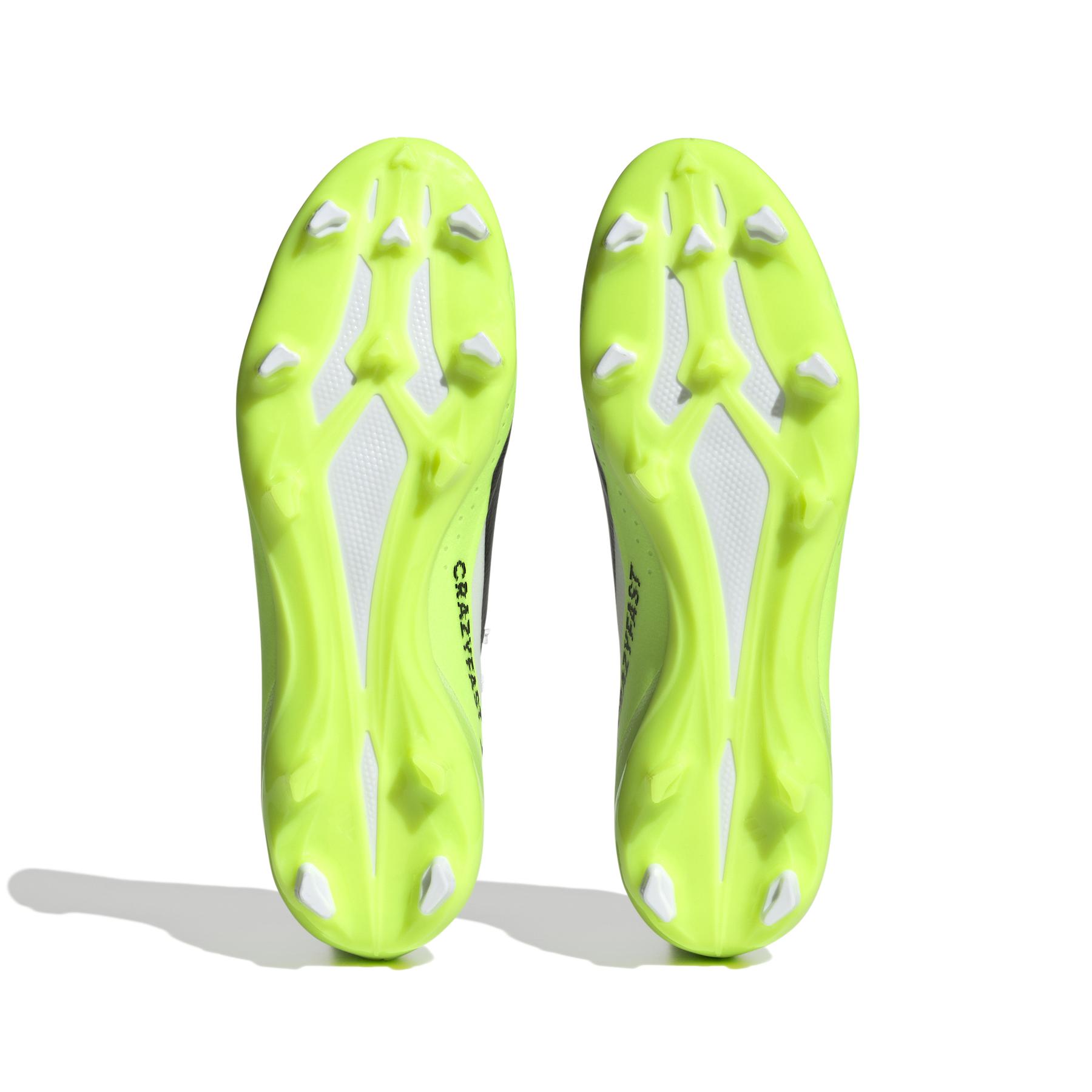 product/a/d/adidas_hq4534_3_footwear_photography_bottom_view_white.jpg