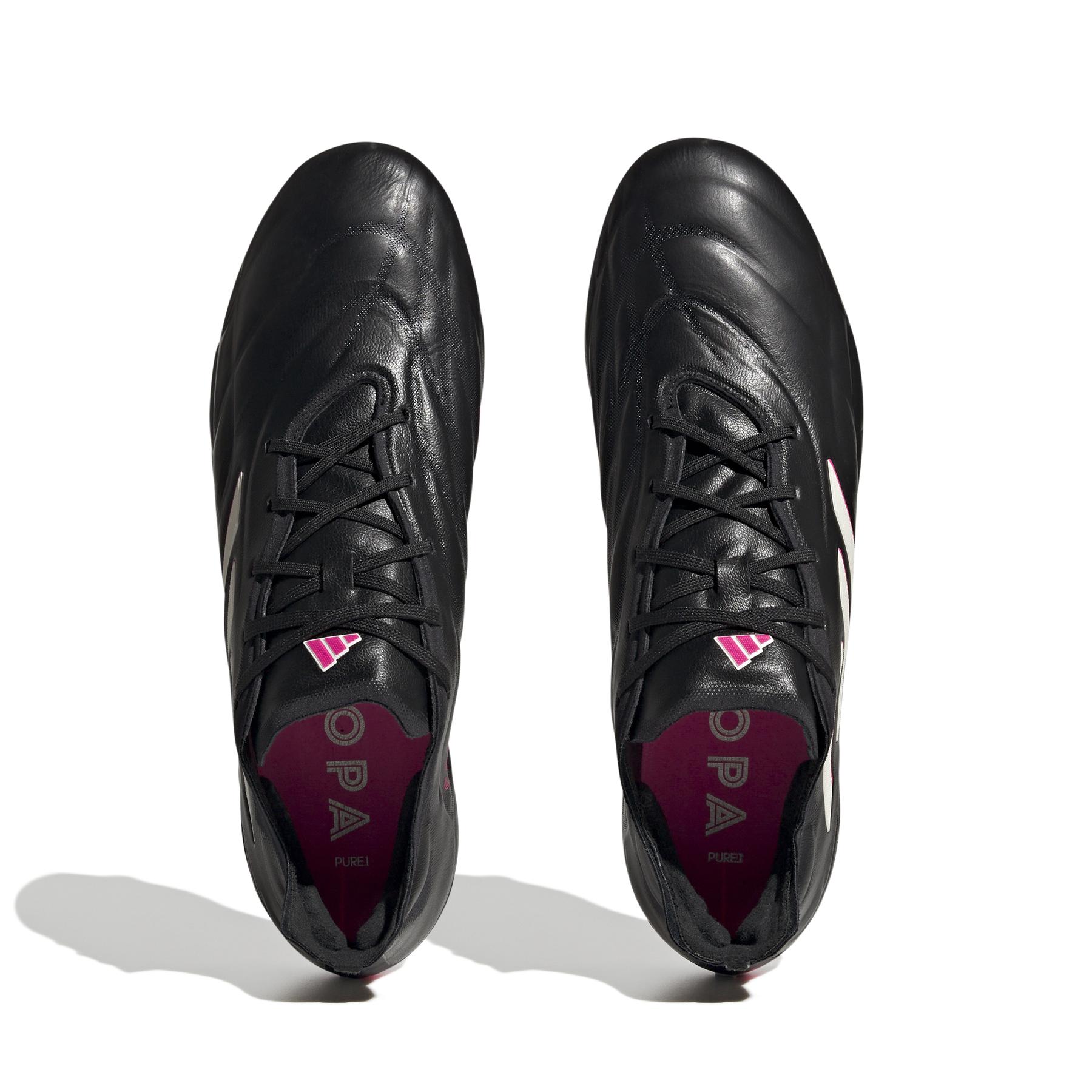product/a/d/adidas_hq8904_2_footwear_photography_top_portrait_view_white_000.jpg