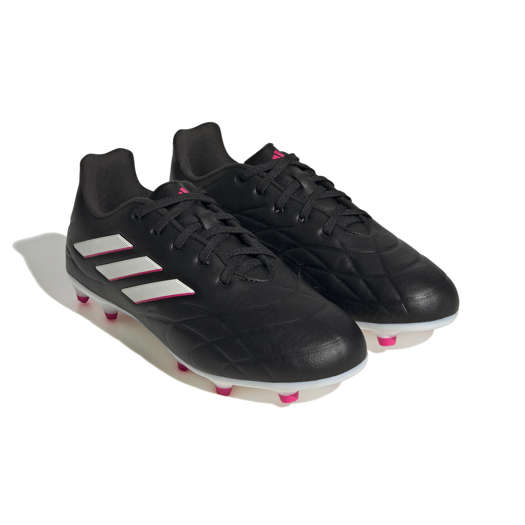 product/a/d/adidas_hq8945_5_footwear_photography_front_lateral_top_view_white.jpg
