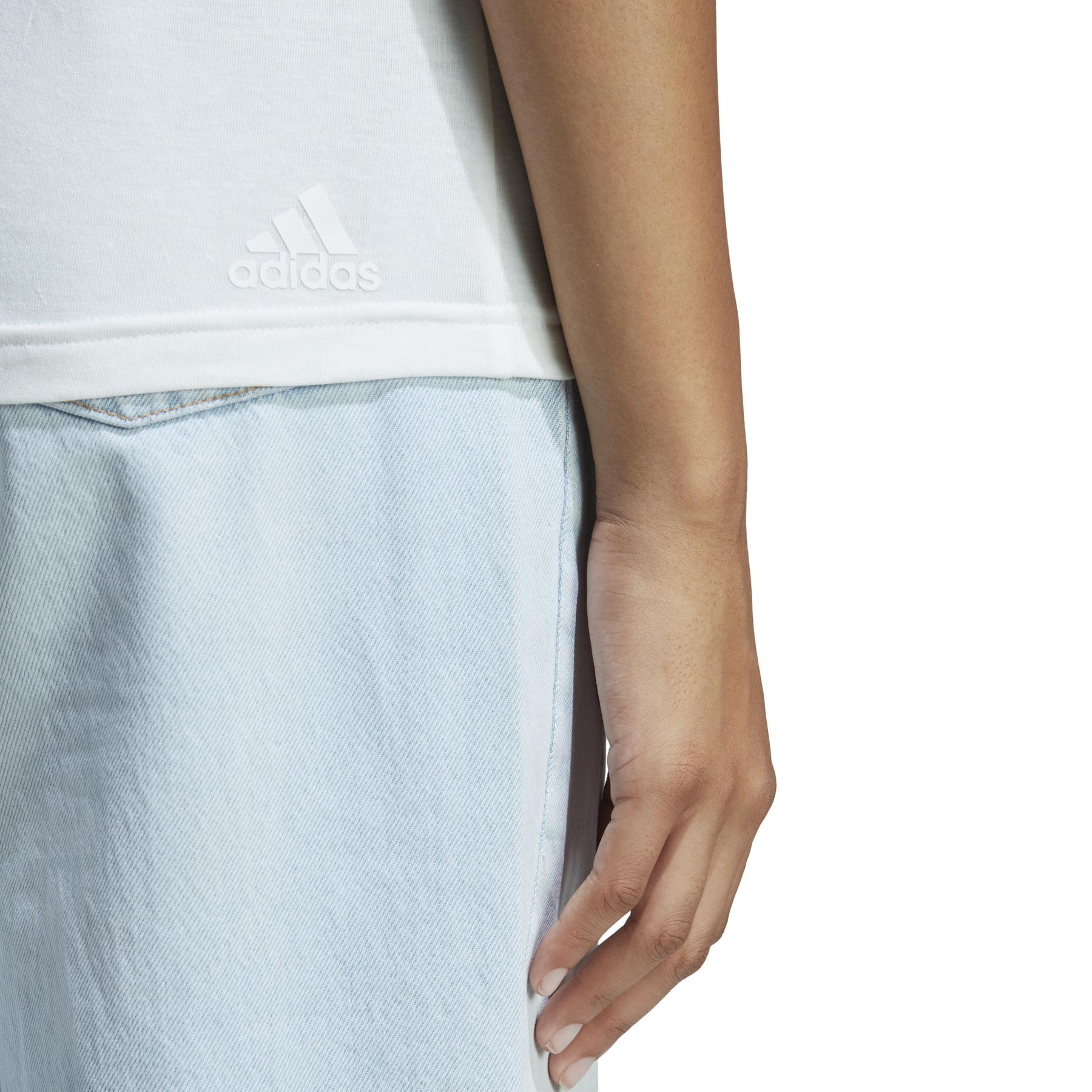 product/a/d/adidas_ic0460_8_apparel_on_model_detail_view_2_white.jpg