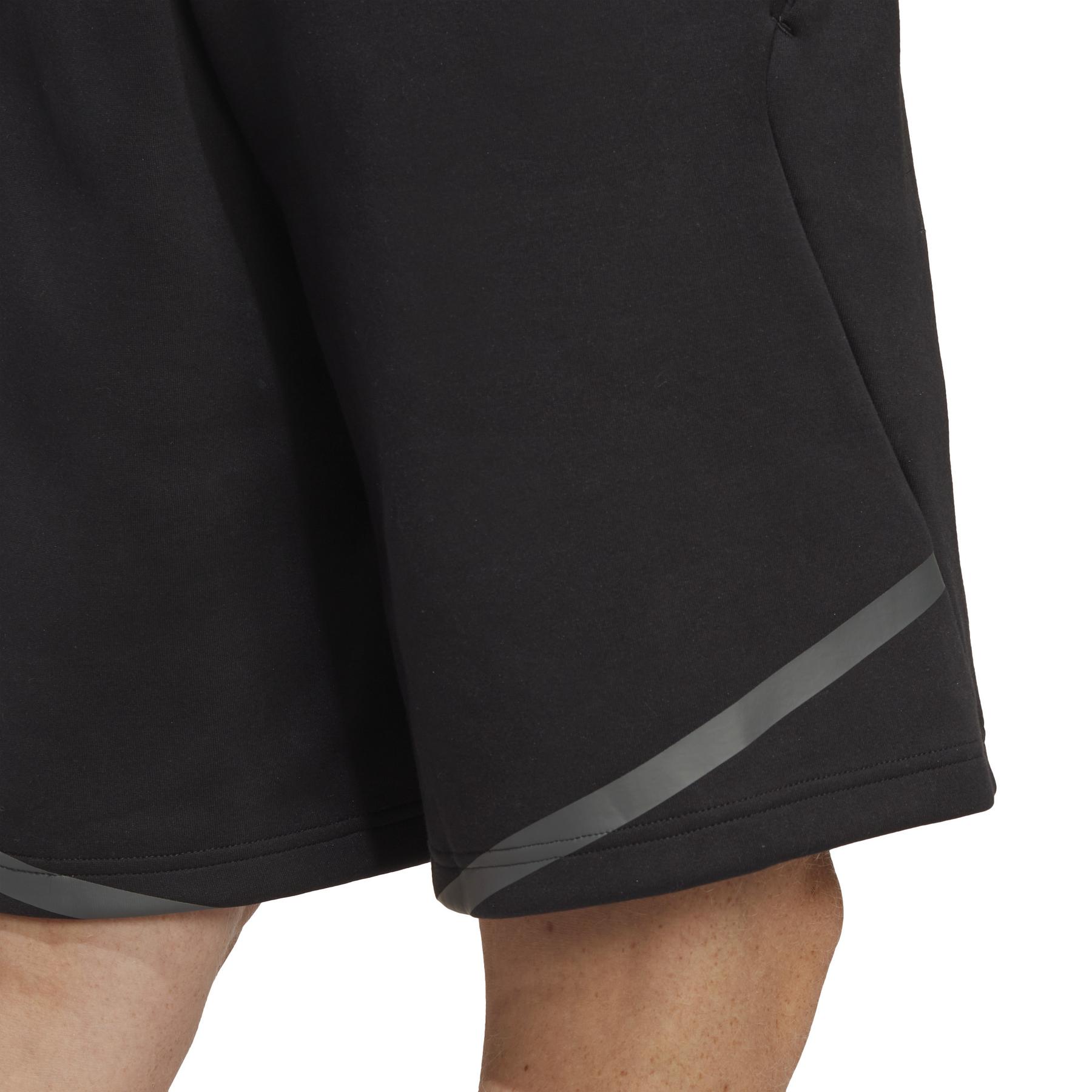 product/a/d/adidas_ic3722_7_apparel_on_model_detail_view_2_white.jpg