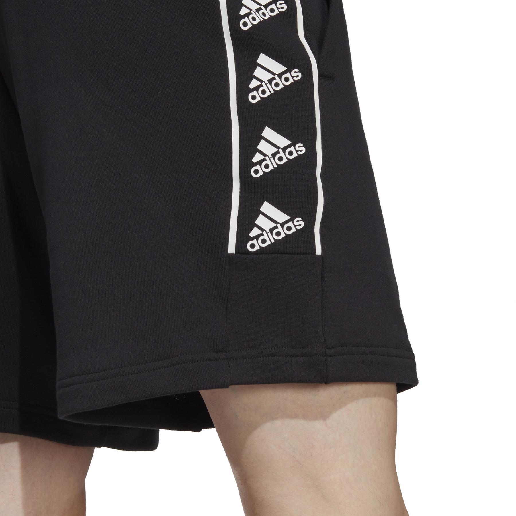 product/a/d/adidas_ic6815_7_apparel_on_model_detail_view_2_white.jpg