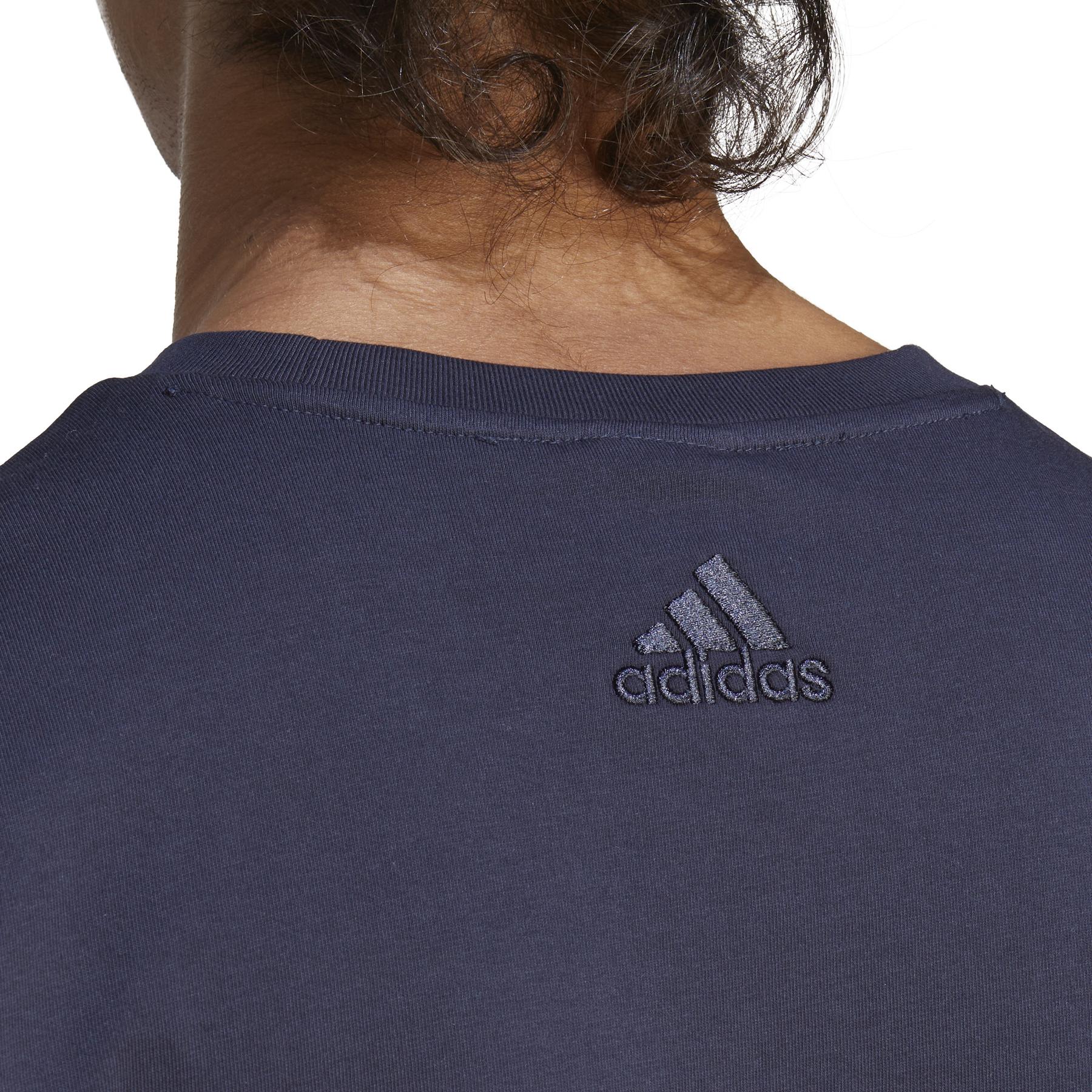 product/a/d/adidas_ic9348_8_apparel_on_model_detail_view_2_white.jpg