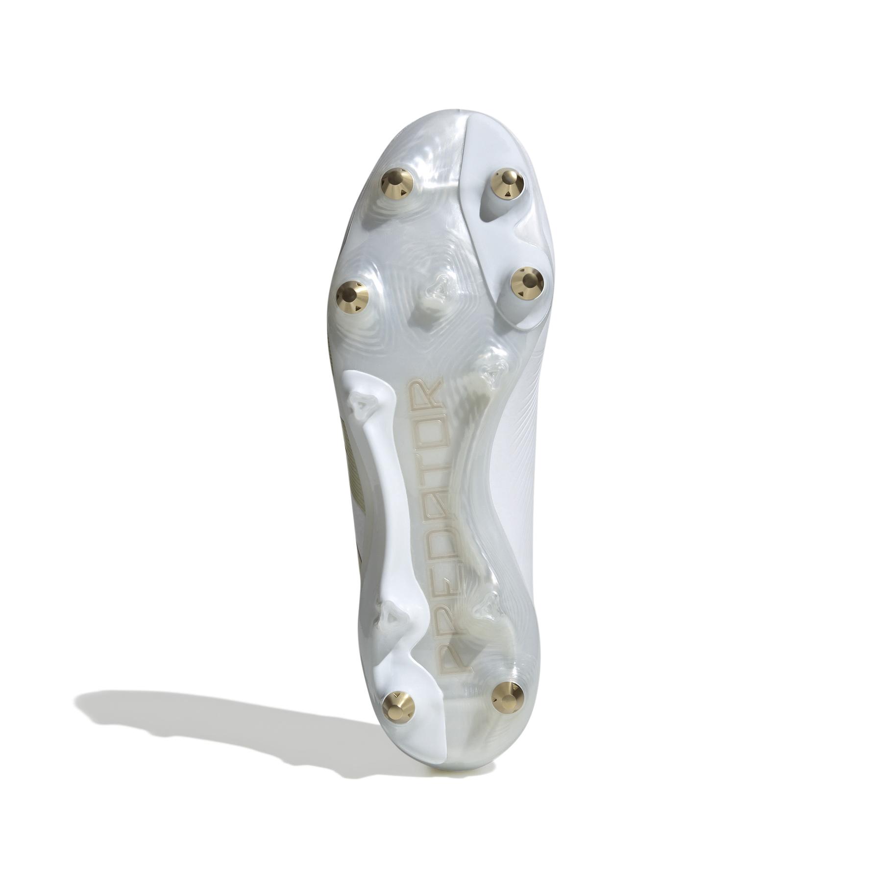 product/a/d/adidas_id0914_3_footwear_photography_bottom_view_white.jpg