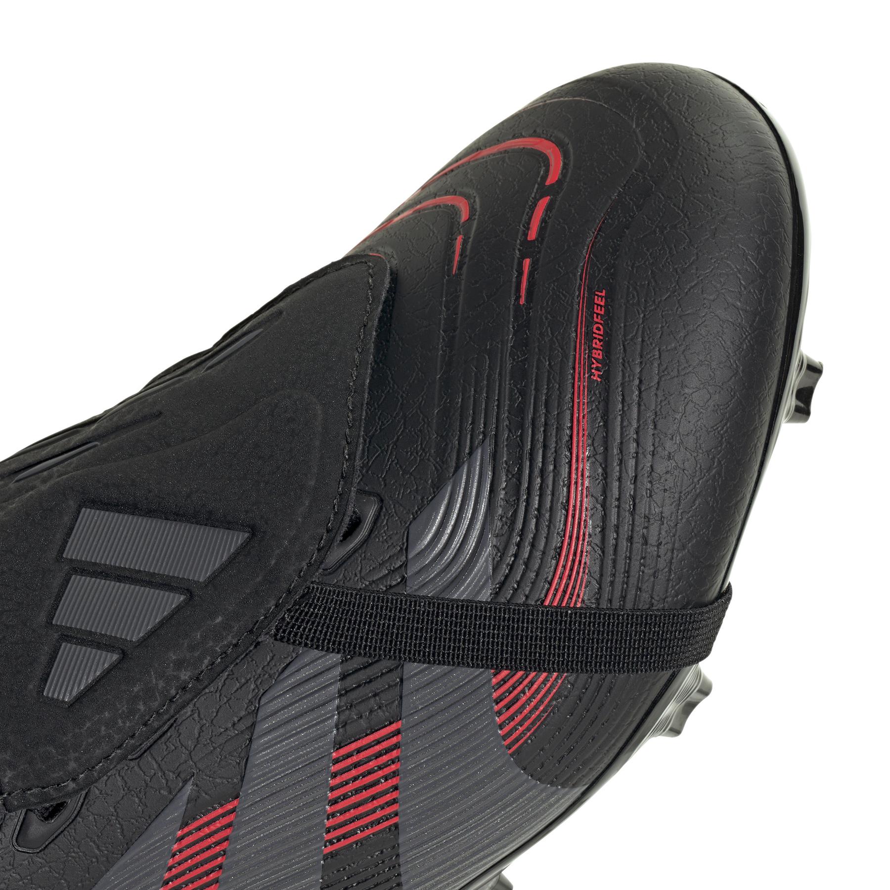 product/a/d/adidas_id1322_7_footwear_photography_detail_view_1_white.jpg