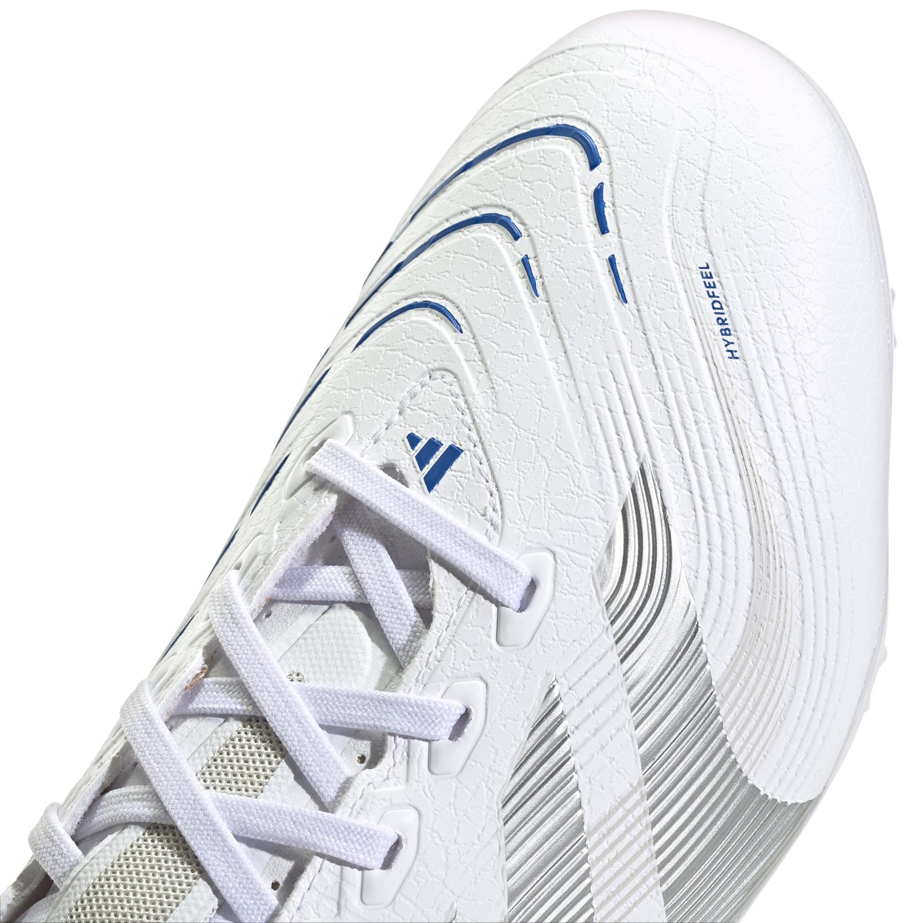 product/a/d/adidas_id1327_7_footwear_photography_detail_view_1_white.jpg