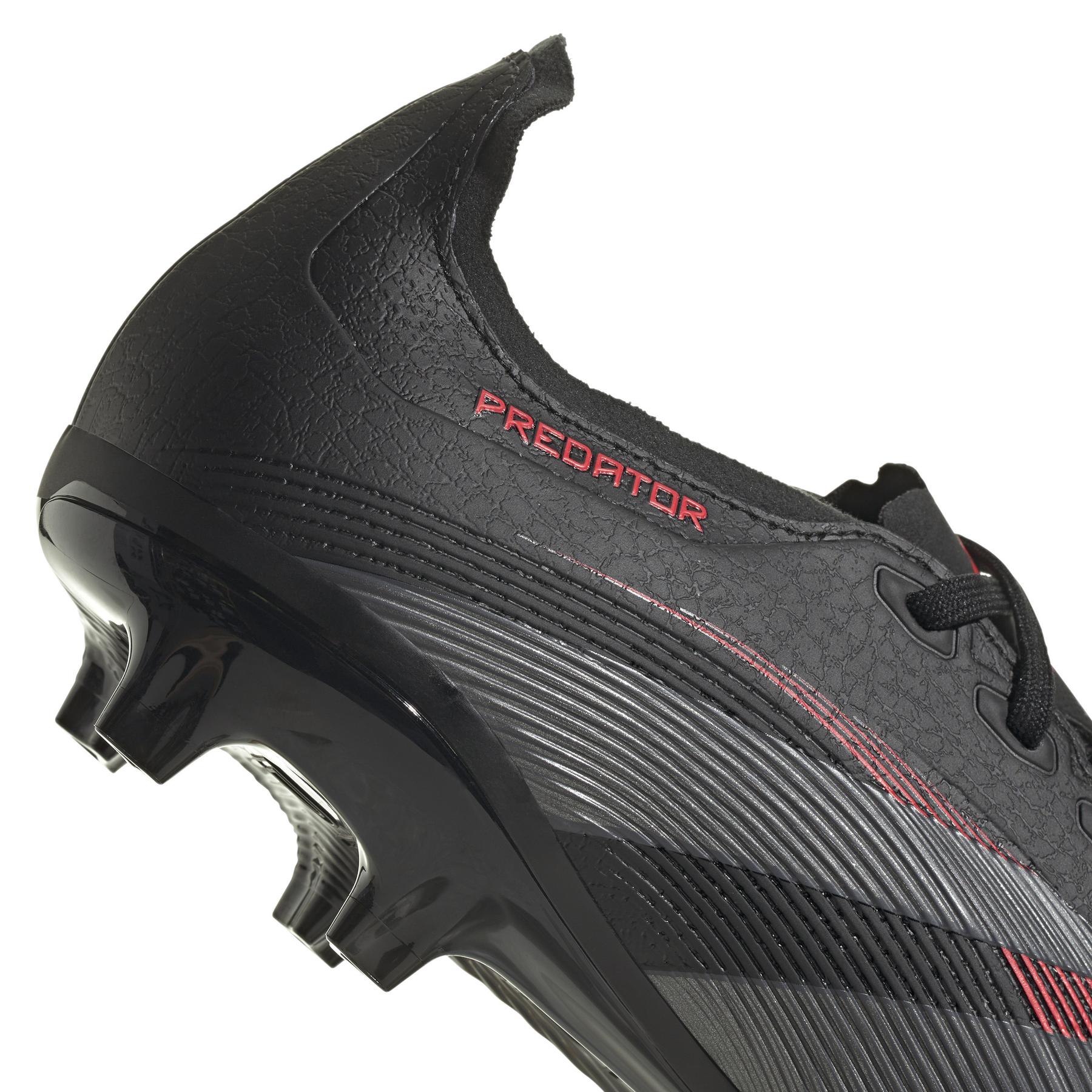 product/a/d/adidas_id1328_8_footwear_photography_detail_view_2_white.jpg