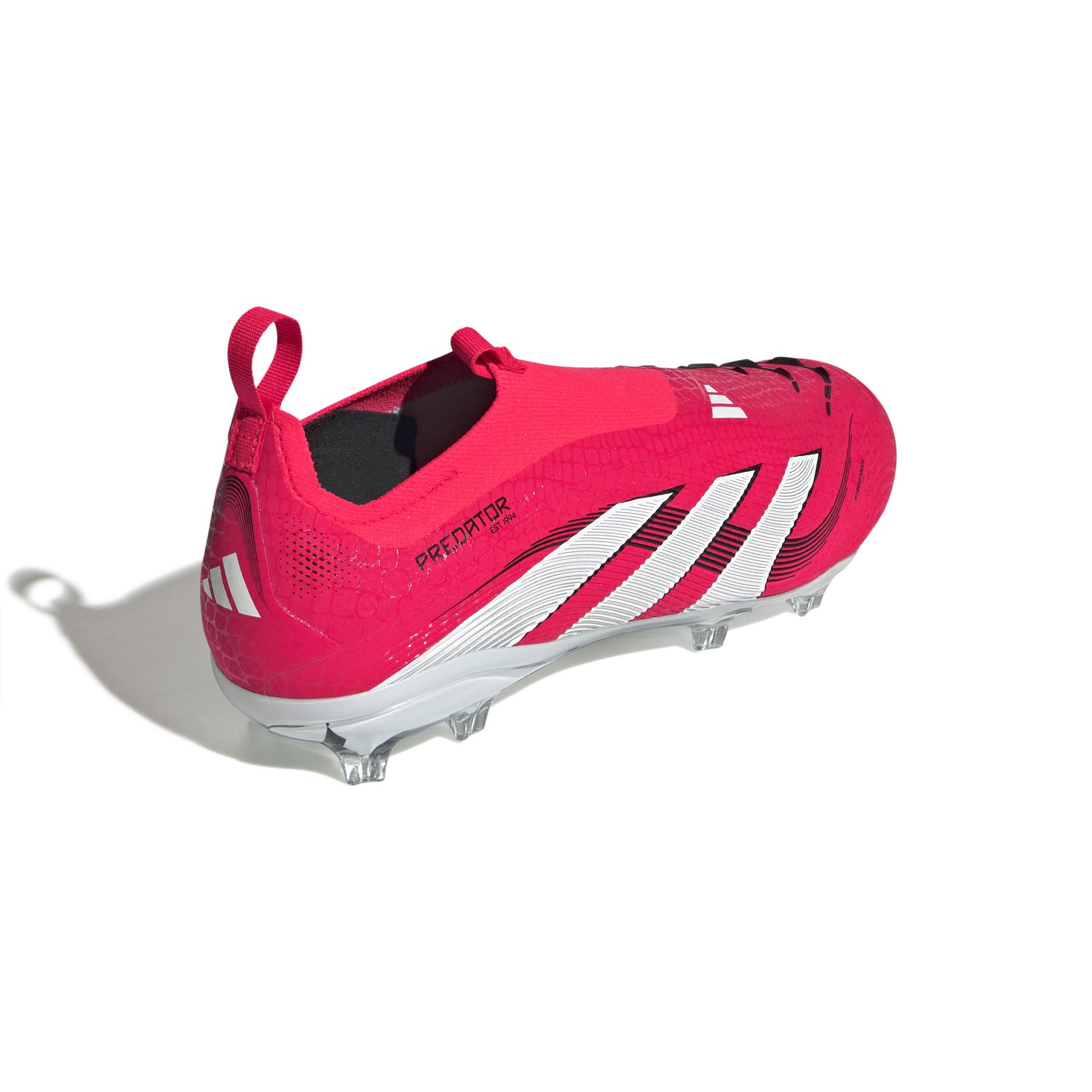product/a/d/adidas_id3747_6_footwear_photography_back_lateral_top_view_white.jpg