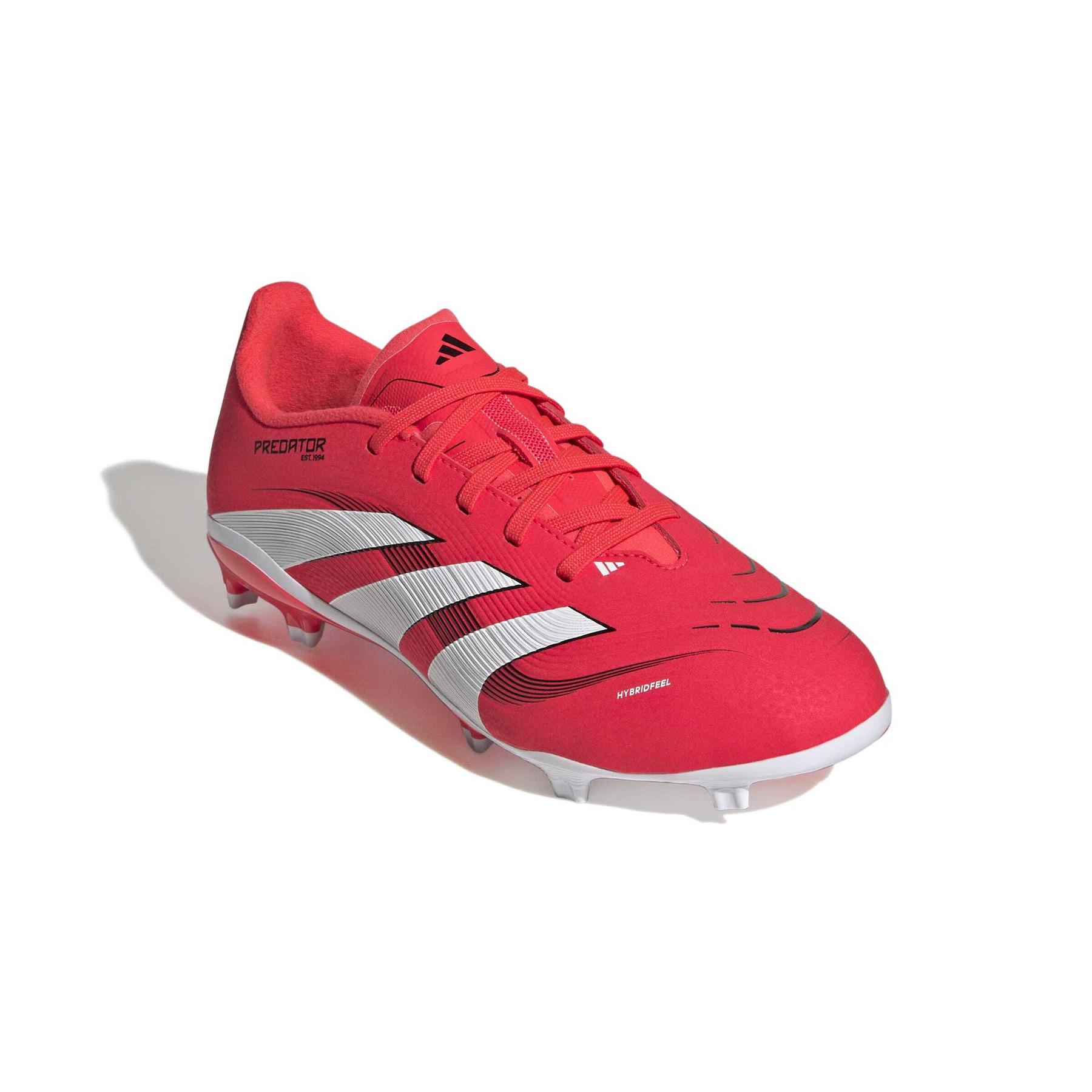 product/a/d/adidas_id3750_5_footwear_photography_front_lateral_top_view_white-nw091625.jpg