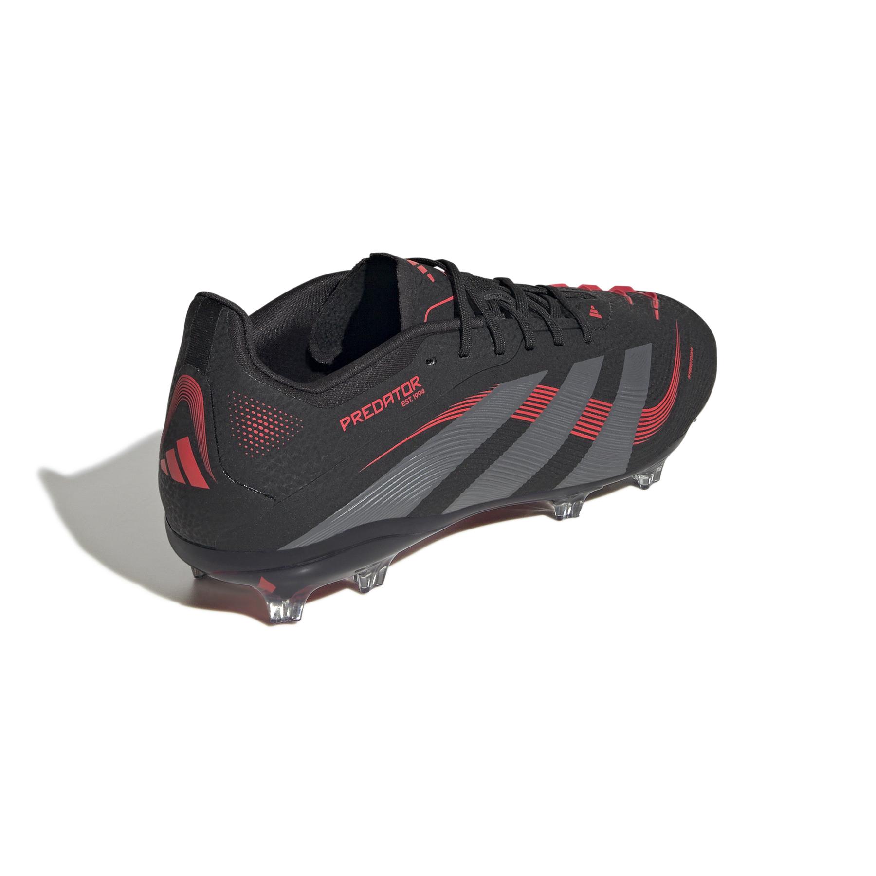 product/a/d/adidas_id3755_6_footwear_photography_back_lateral_top_view_white.jpg