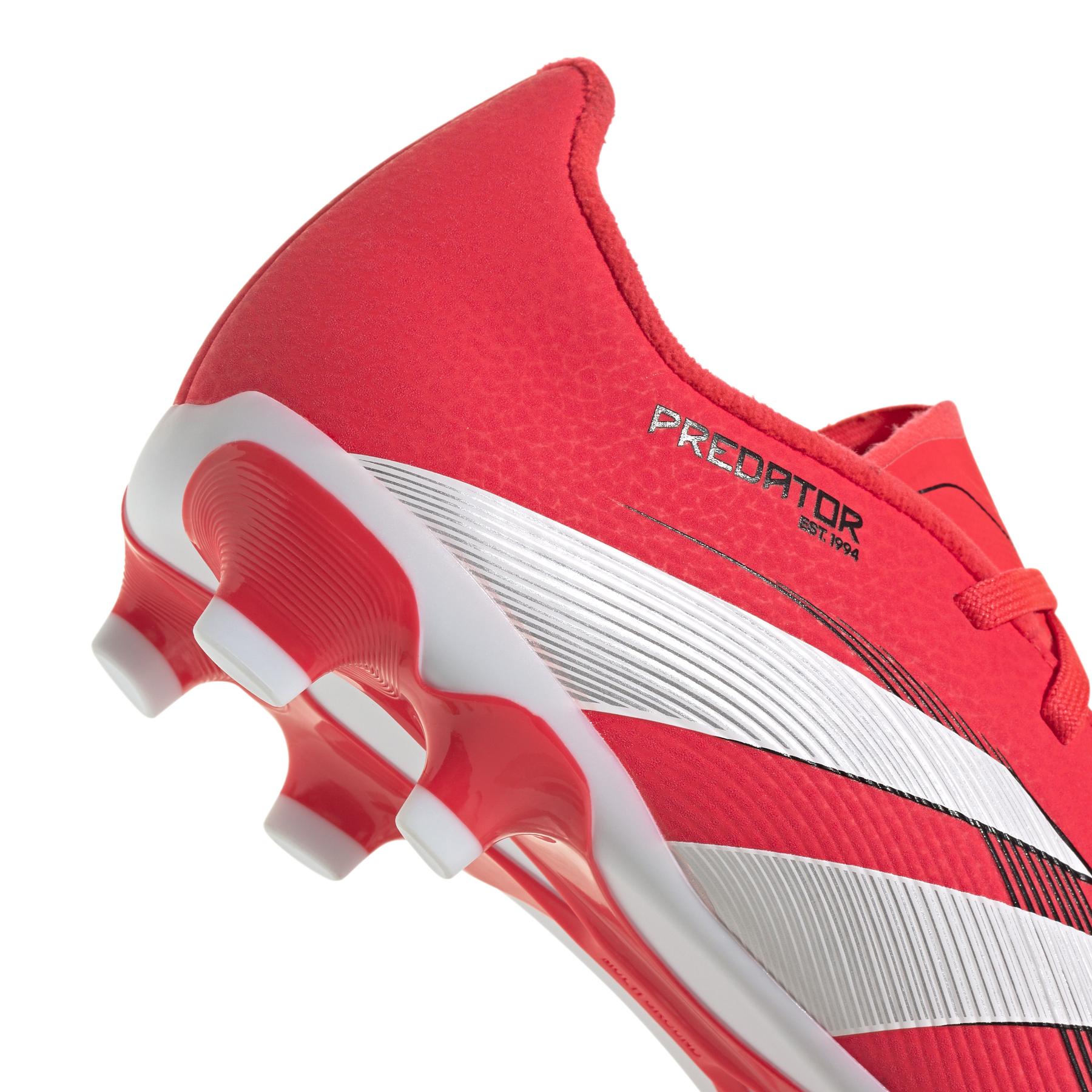 product/a/d/adidas_id3795_lucred-ftwwht-cblack_7.jpg