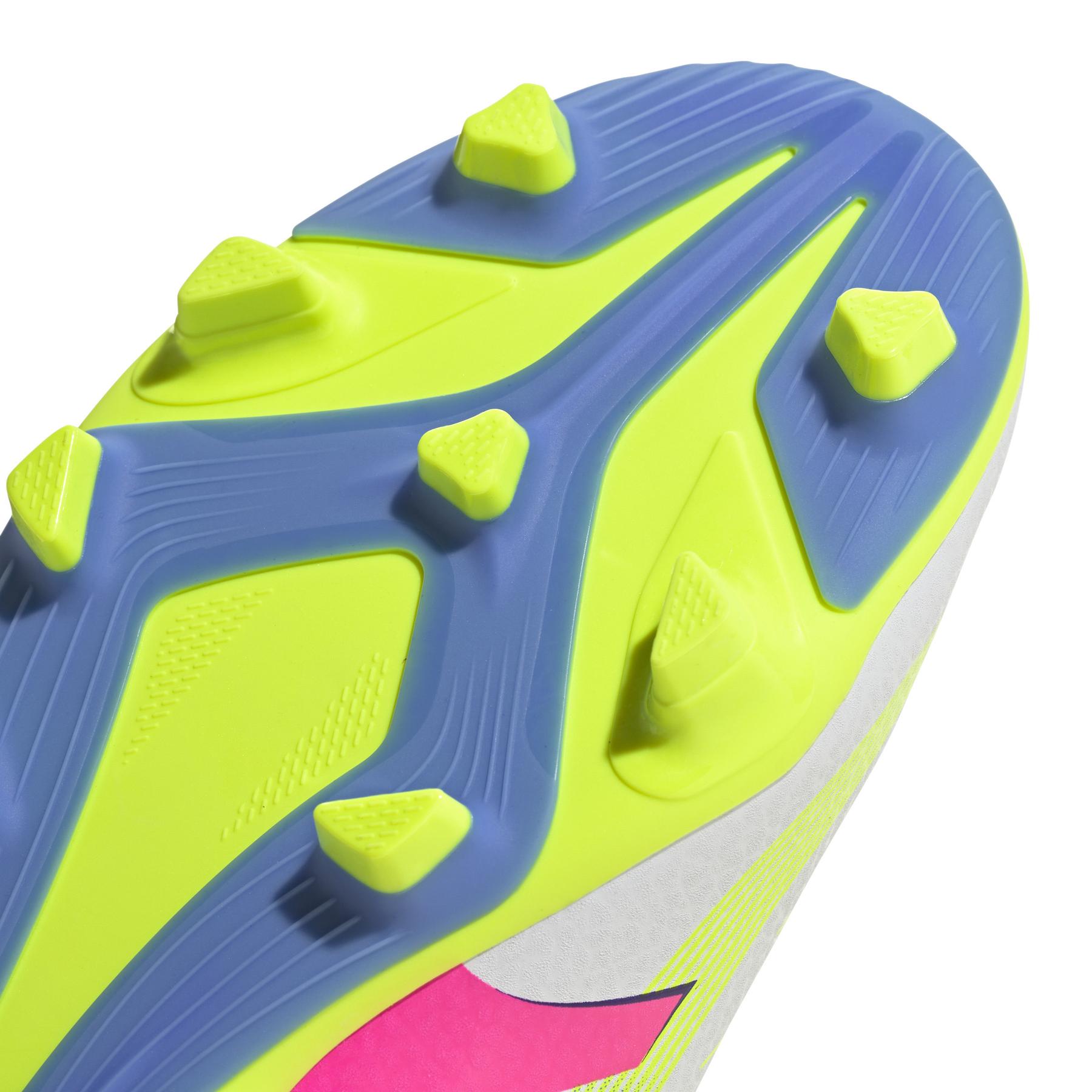 product/a/d/adidas_id3810_8_footwear_photography_detail_view_2_white.jpg