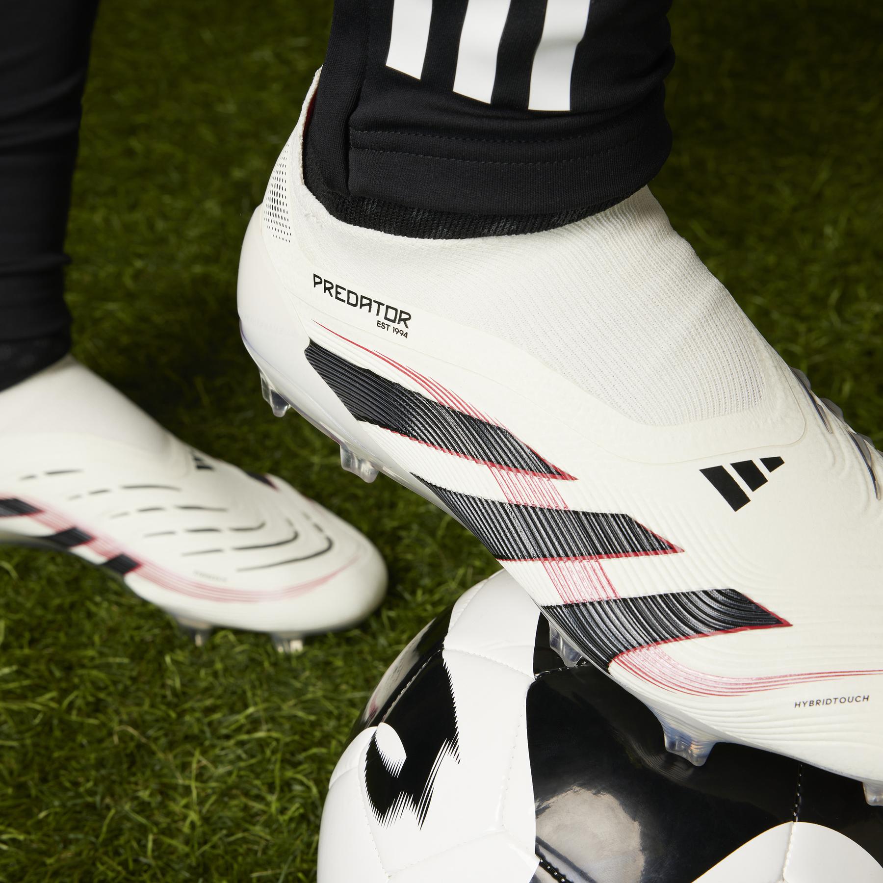 product/a/d/adidas_id3872_20_footwear_photography_heromrktng_view_7-nw111924.jpg