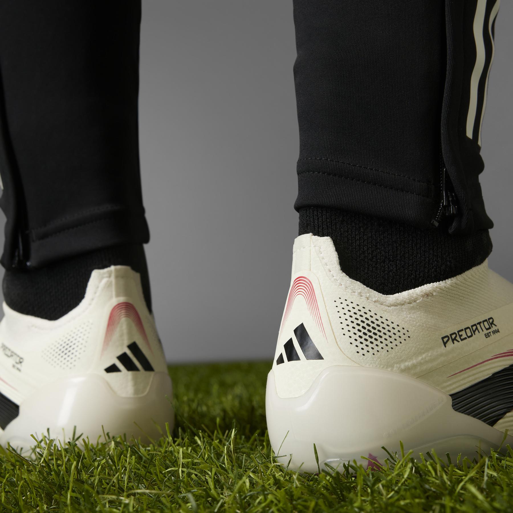 product/a/d/adidas_id3872_21_footwear_photography_heromrktng_view_8-nw111924.jpg