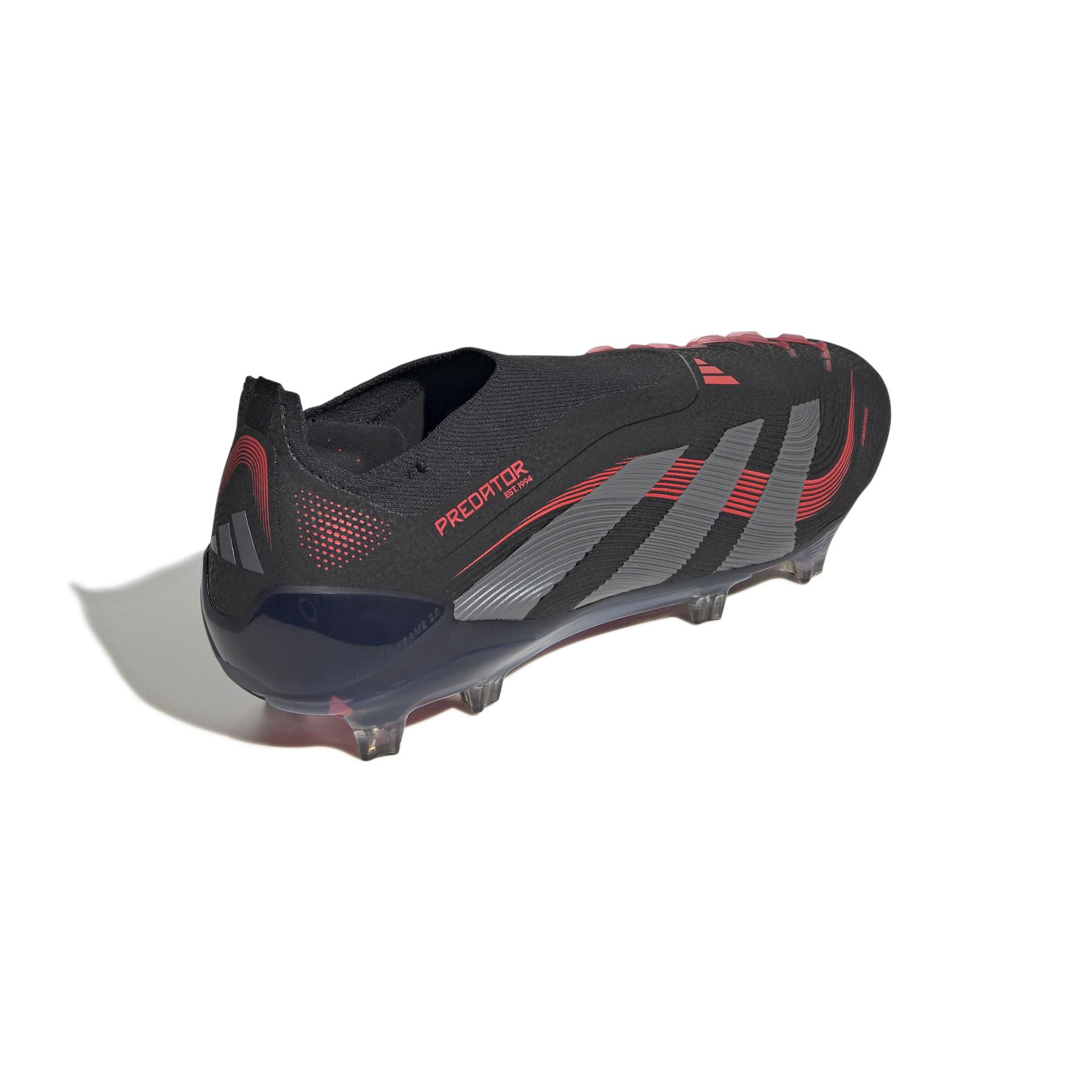 product/a/d/adidas_id3874_6_footwear_photography_back_lateral_top_view_white.jpg
