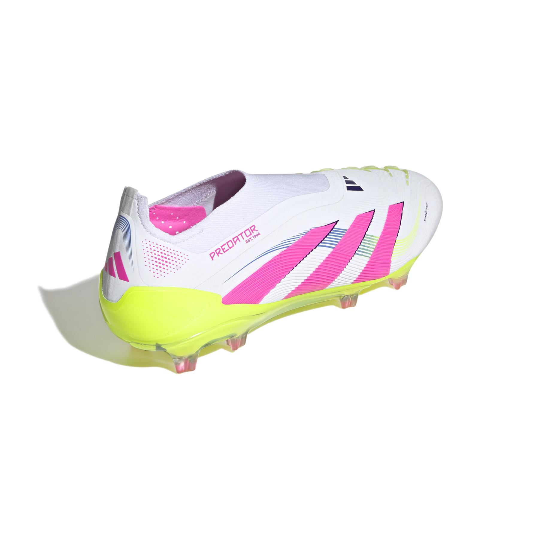 product/a/d/adidas_id3876_6_footwear_photography_back_lateral_top_view_white.jpg