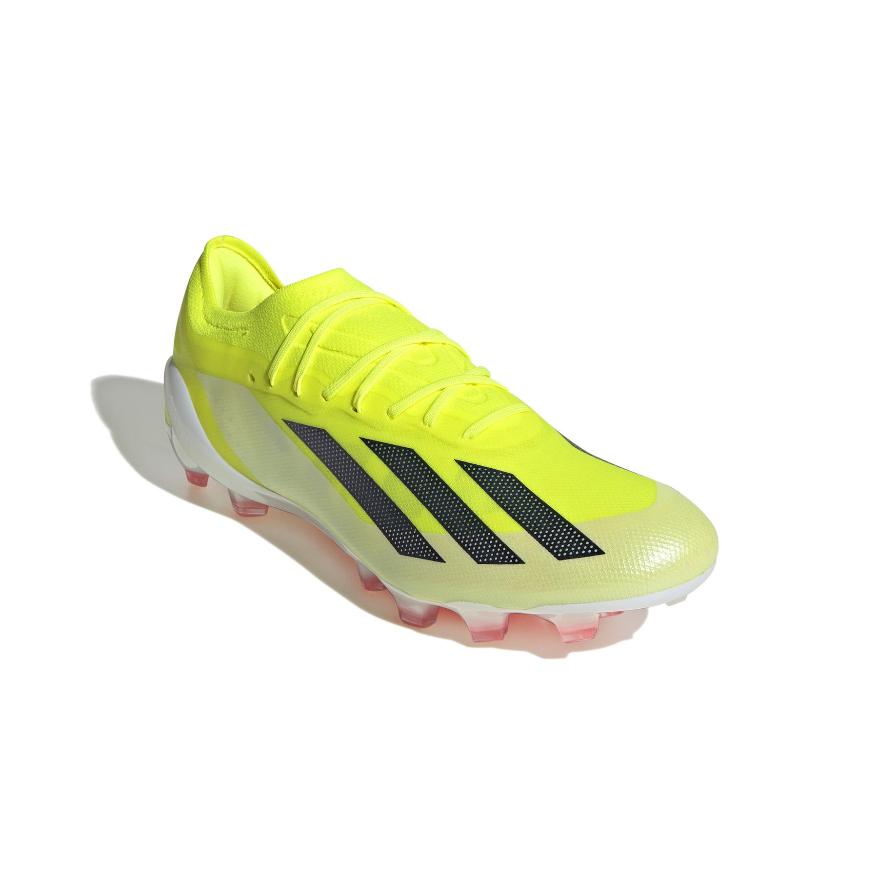 product/a/d/adidas_id6027_5_footwear_photography_front_lateral_top_view_white.jpg