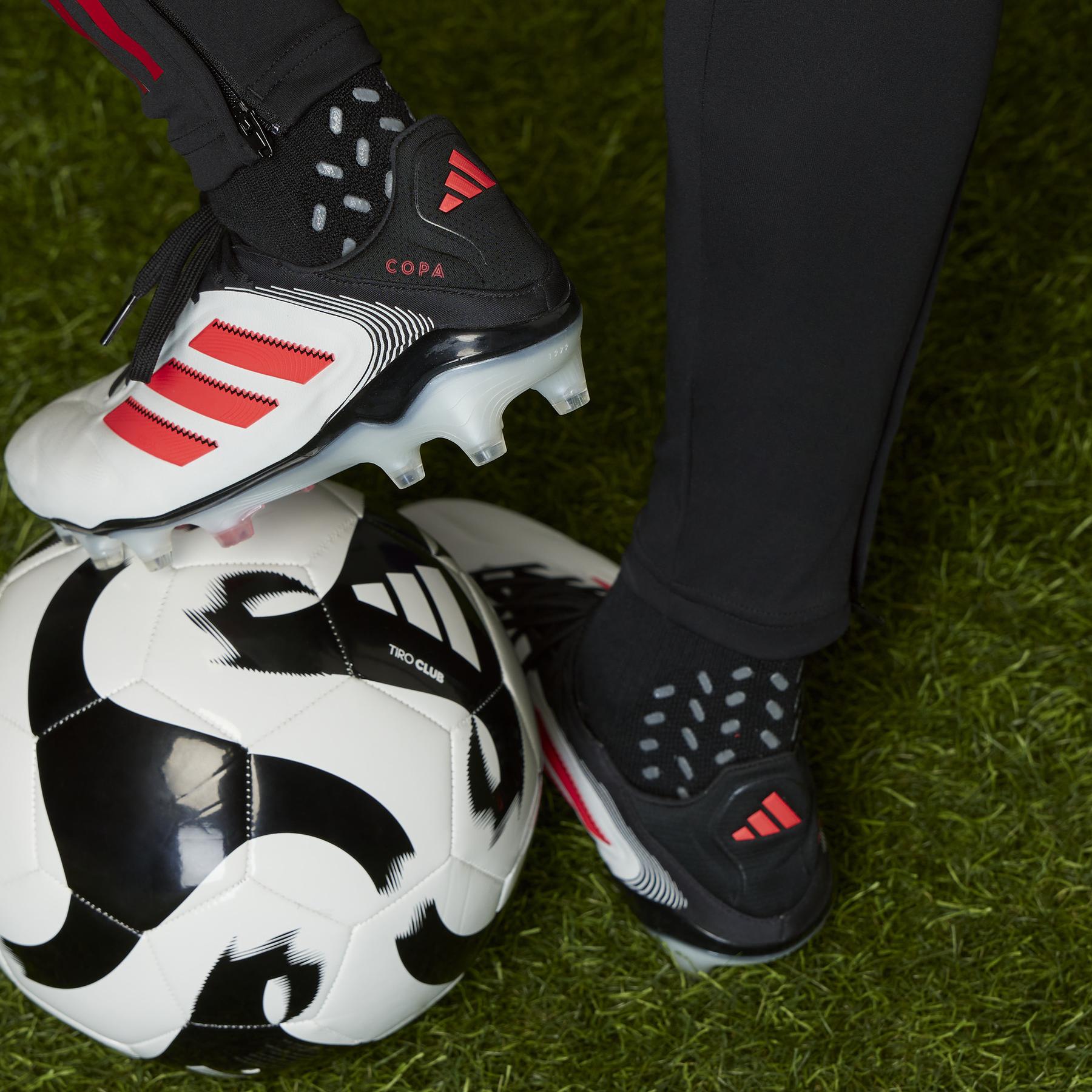 product/a/d/adidas_id9037_19_footwear_photography_heromrktng_view_6.jpg
