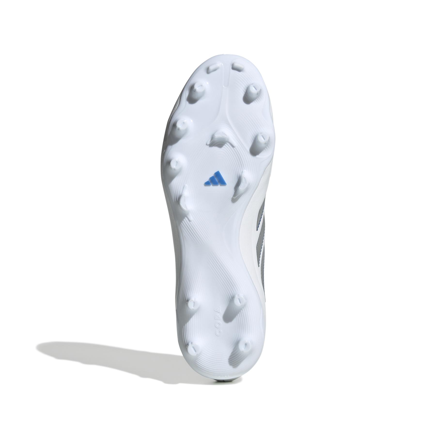 product/a/d/adidas_id9051_3_footwear_photography_bottom_view_white.jpg
