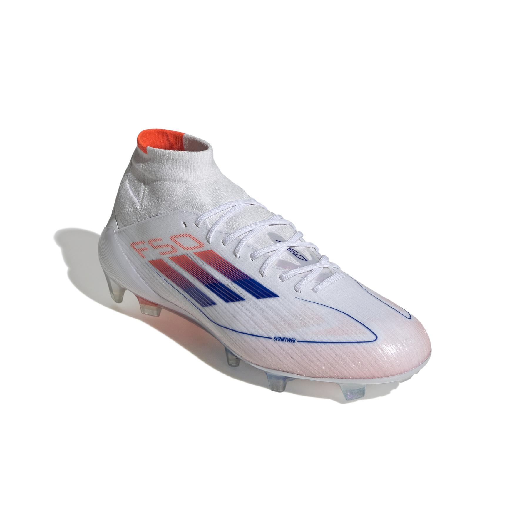 product/a/d/adidas_id9203_5_footwear_photography_front_lateral_top_view_white-nw052424.jpg