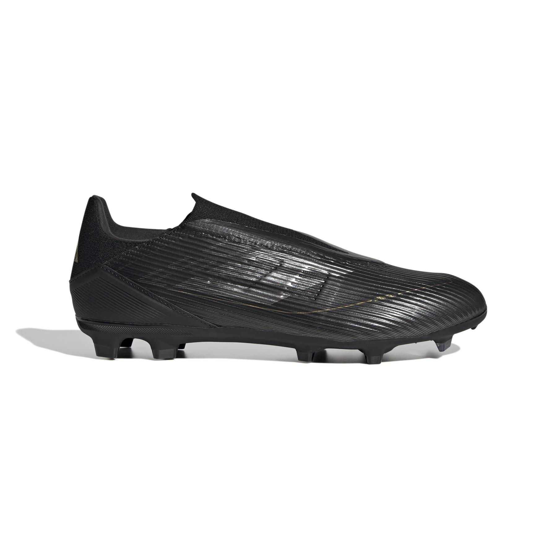 product/a/d/adidas_ie0609_1_footwear_photography_side_lateral_center_view_white.jpg