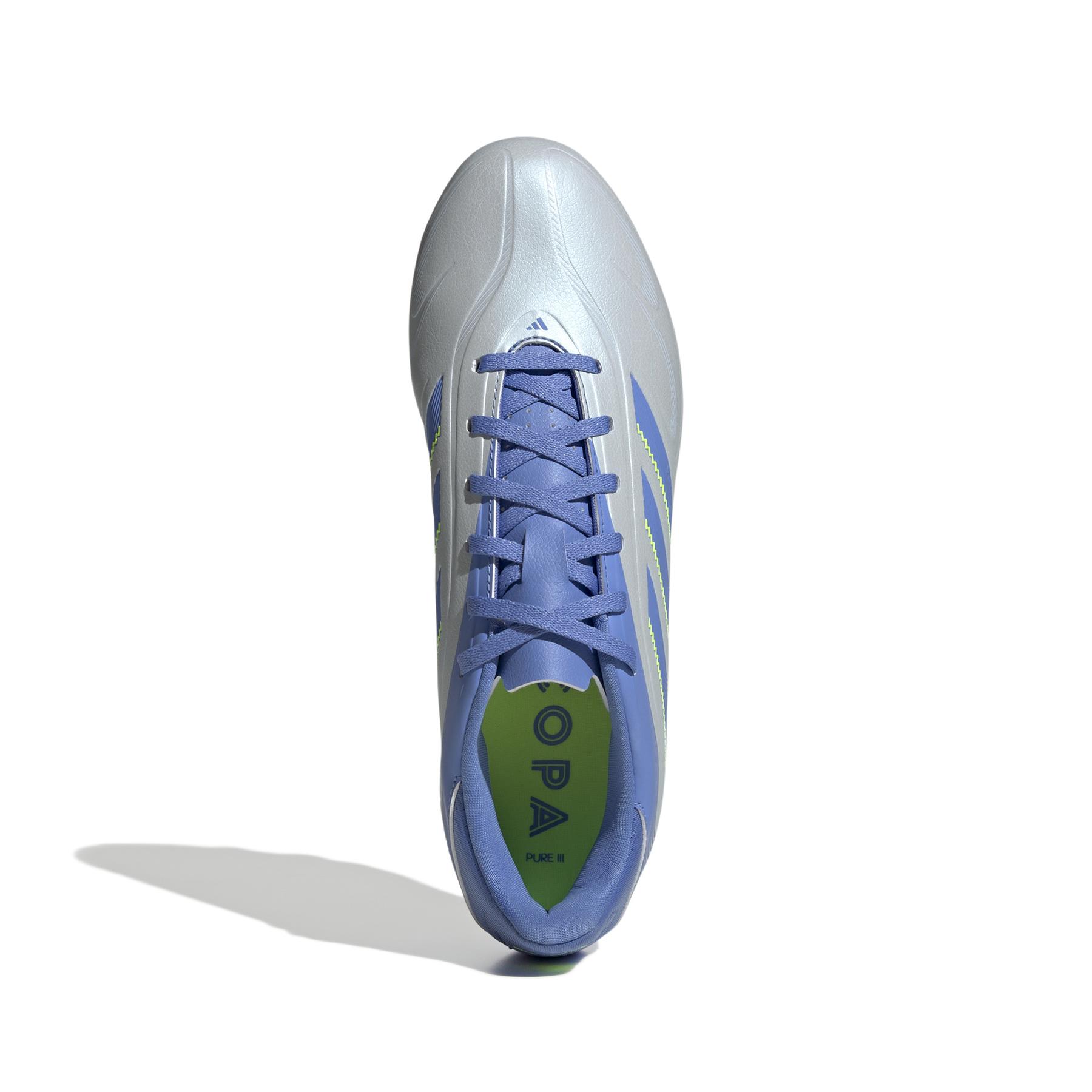 product/a/d/adidas_ie1174_2_footwear_photography_top_portrait_view_white.jpg