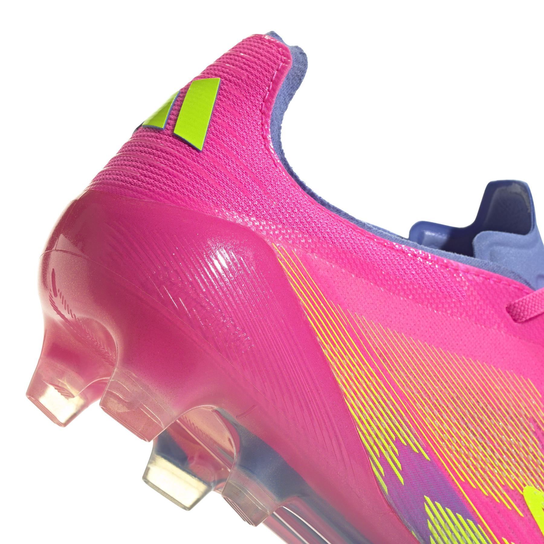 product/a/d/adidas_ie1203_7_footwear_photography_detail_view_1_white.jpg