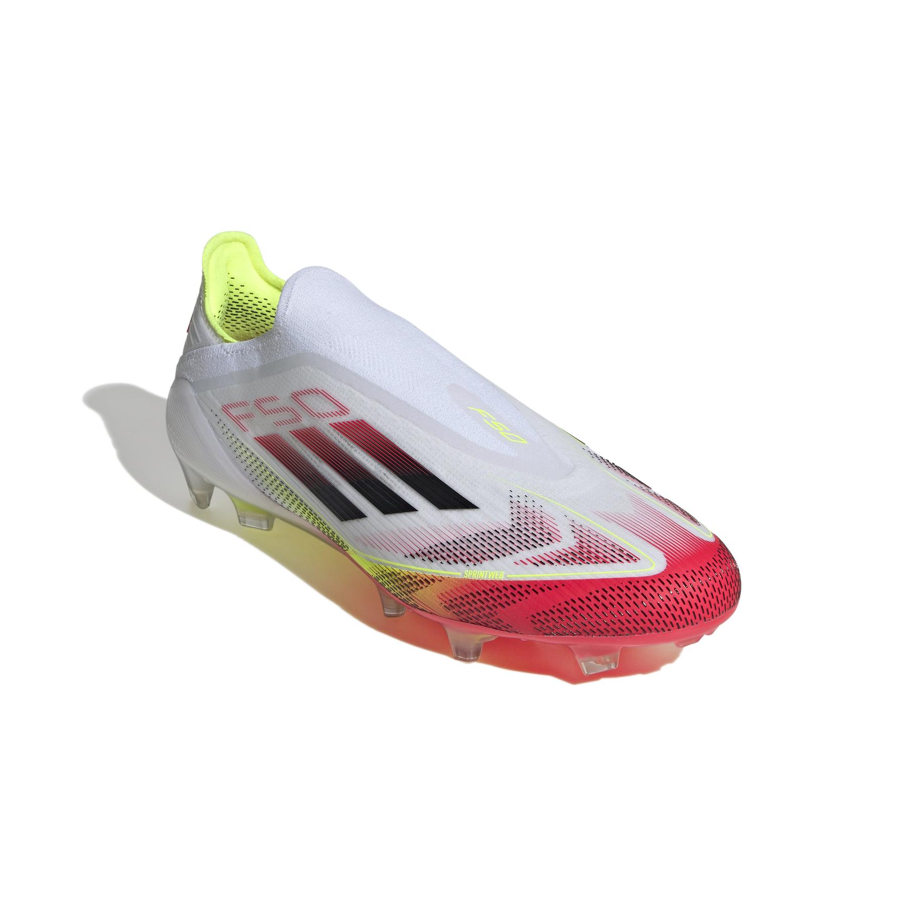 product/a/d/adidas_ie1214_5_footwear_photography_front_lateral_top_view_white.jpg