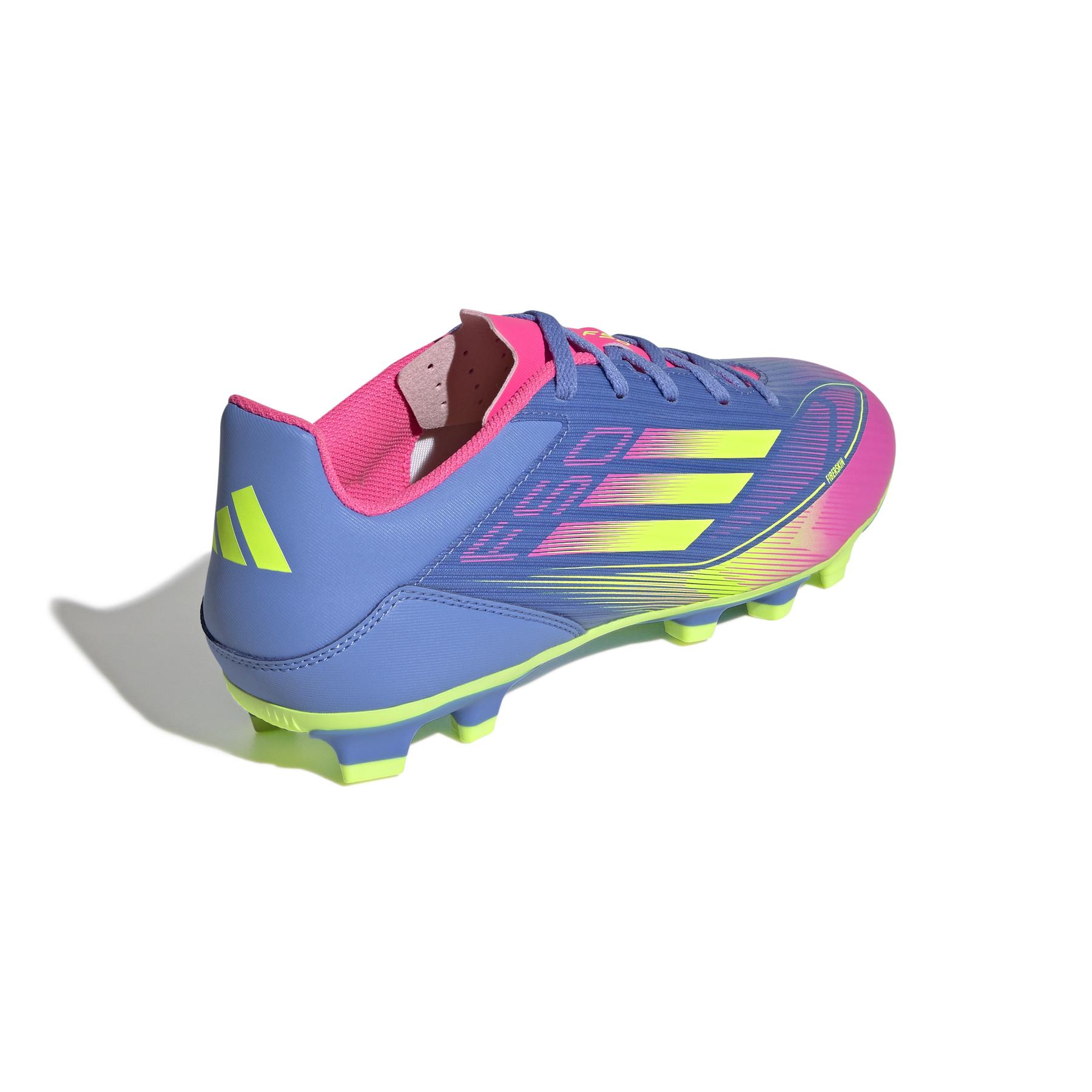 product/a/d/adidas_ie1245_6_footwear_photography_back_lateral_top_view_white.jpg