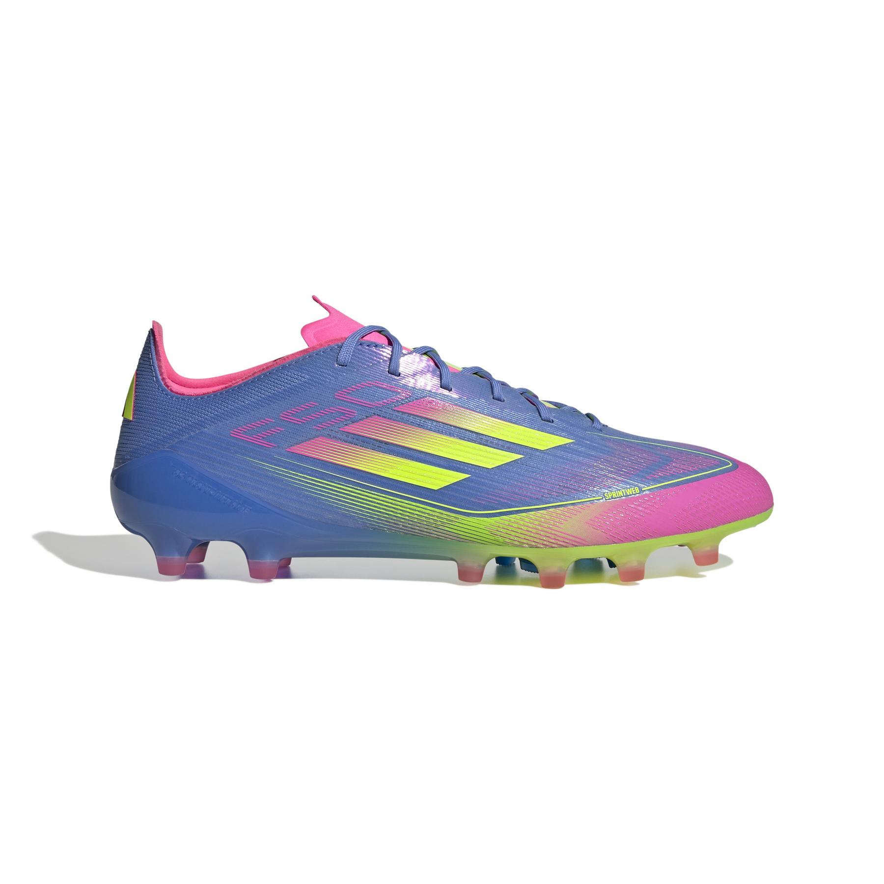 product/a/d/adidas_ie1264_1_footwear_photography_side_lateral_center_view_white.jpg