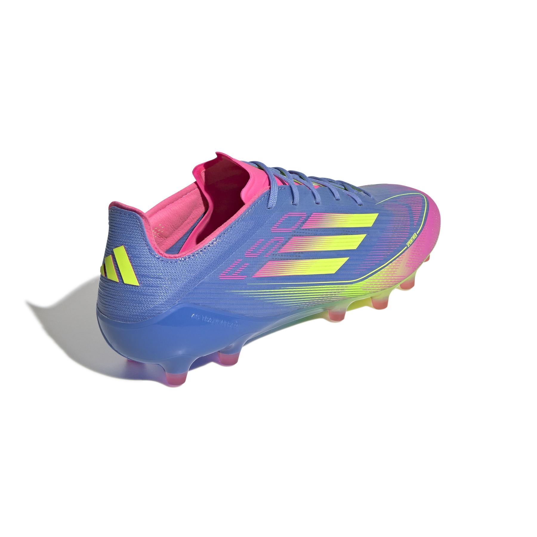 product/a/d/adidas_ie1264_6_footwear_photography_back_lateral_top_view_white.jpg
