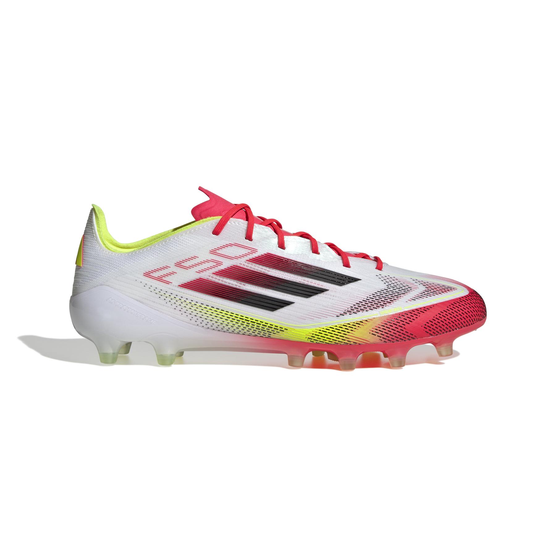product/a/d/adidas_ie1265_1_footwear_photography_side_lateral_center_view_white.jpg