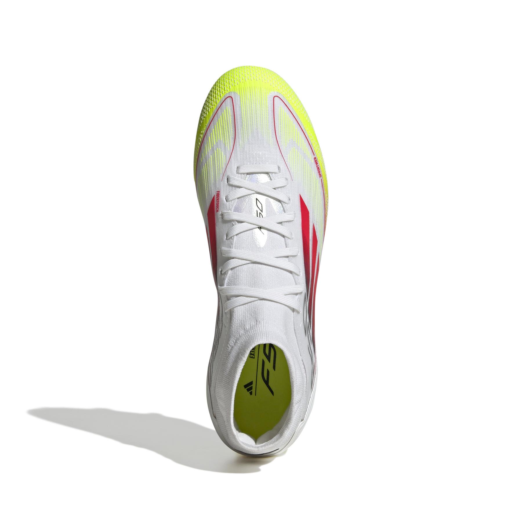 product/a/d/adidas_ie1462_2_footwear_photography_top_portrait_view_white.jpg