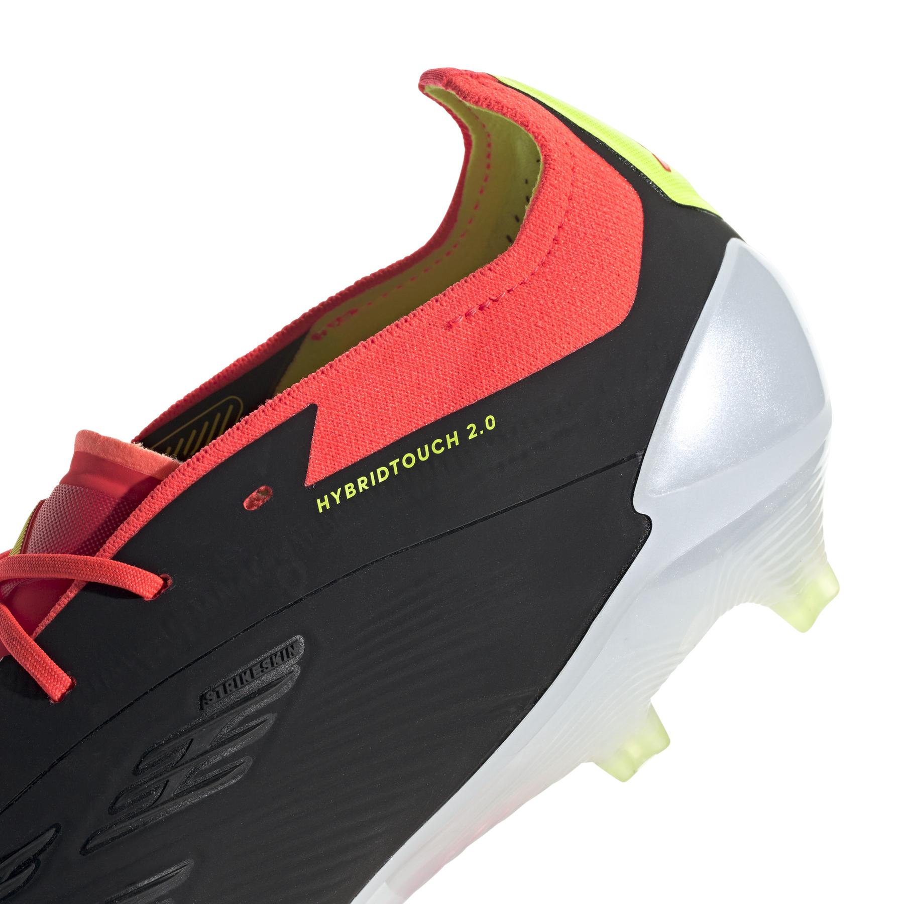 product/a/d/adidas_ie1802_7_footwear_photography_detail_view_1_white-030824x.jpg
