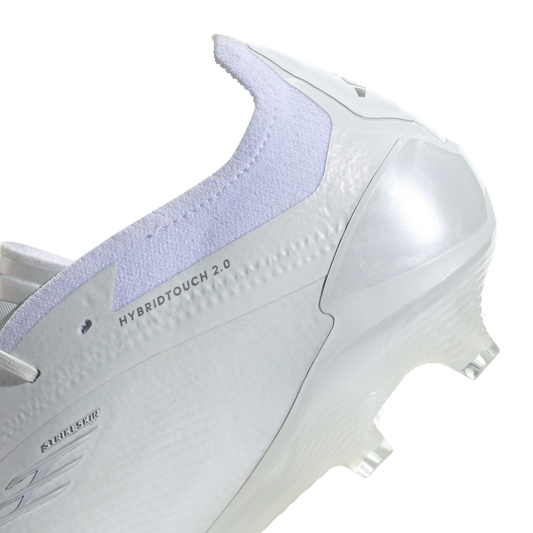 product/a/d/adidas_ie1803_8_footwear_photography_detail_view_2_white.jpg