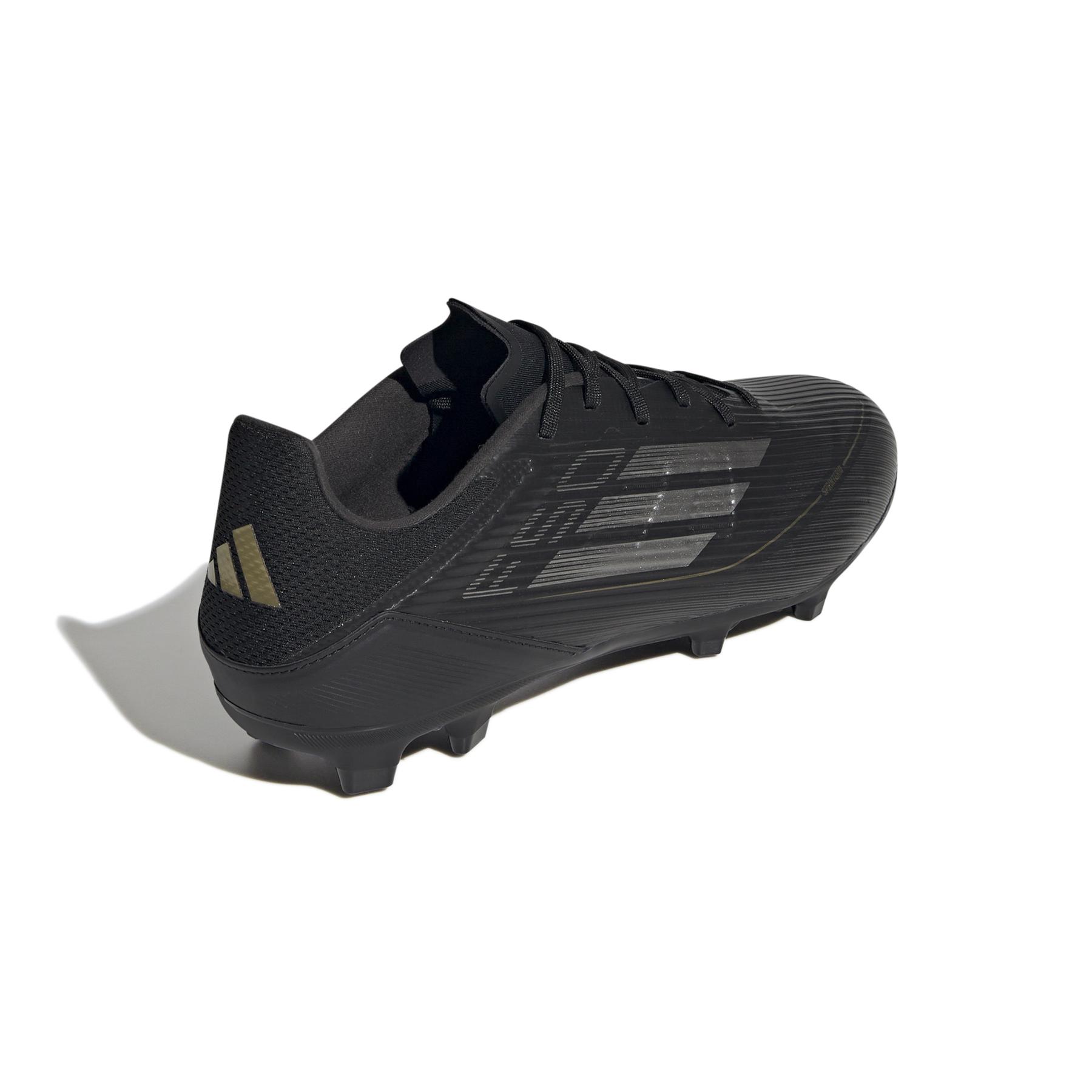 product/a/d/adidas_ie3181_6_footwear_photography_back_lateral_top_view_white.jpg