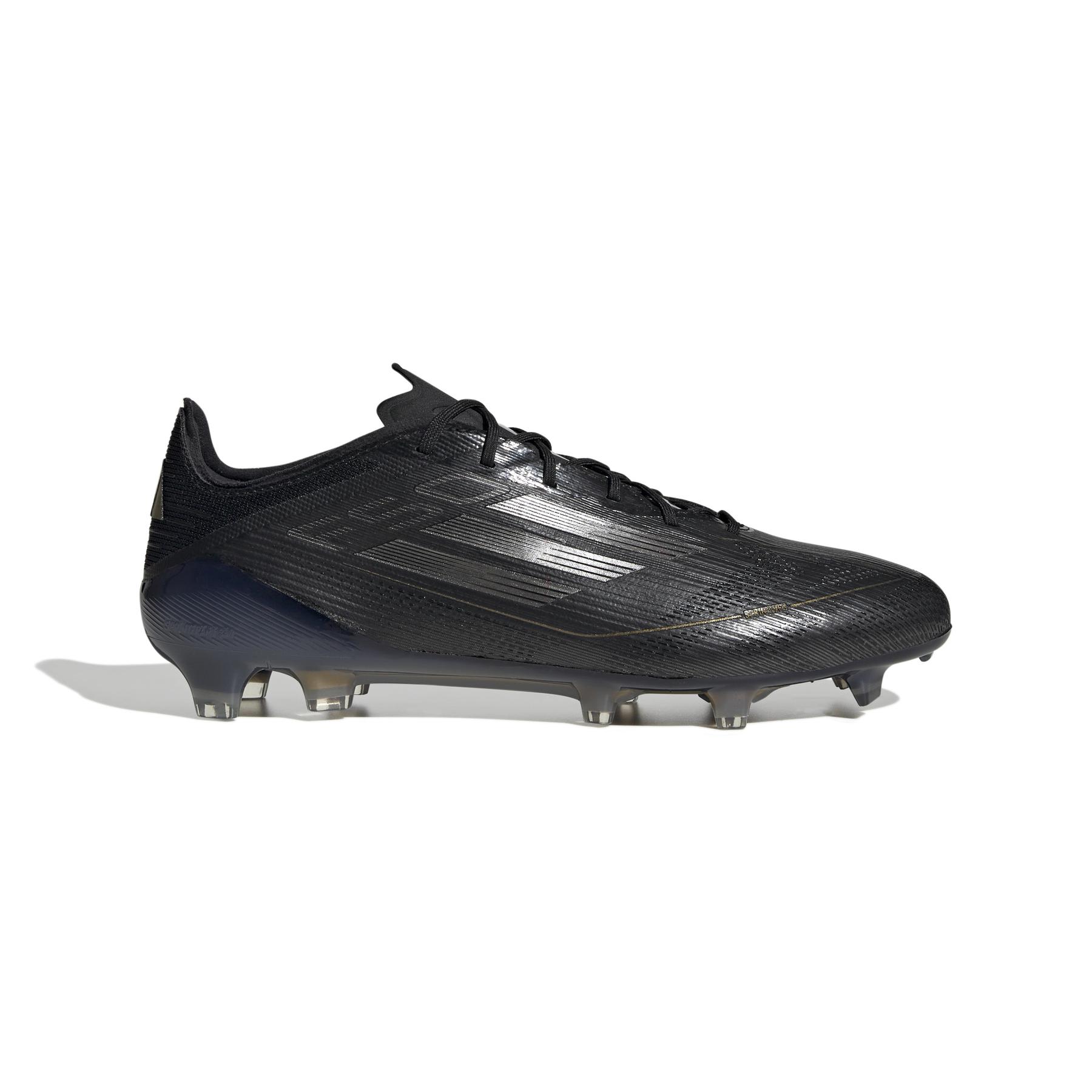 product/a/d/adidas_ie3187_1_footwear_photography_side_lateral_center_view_white.jpg