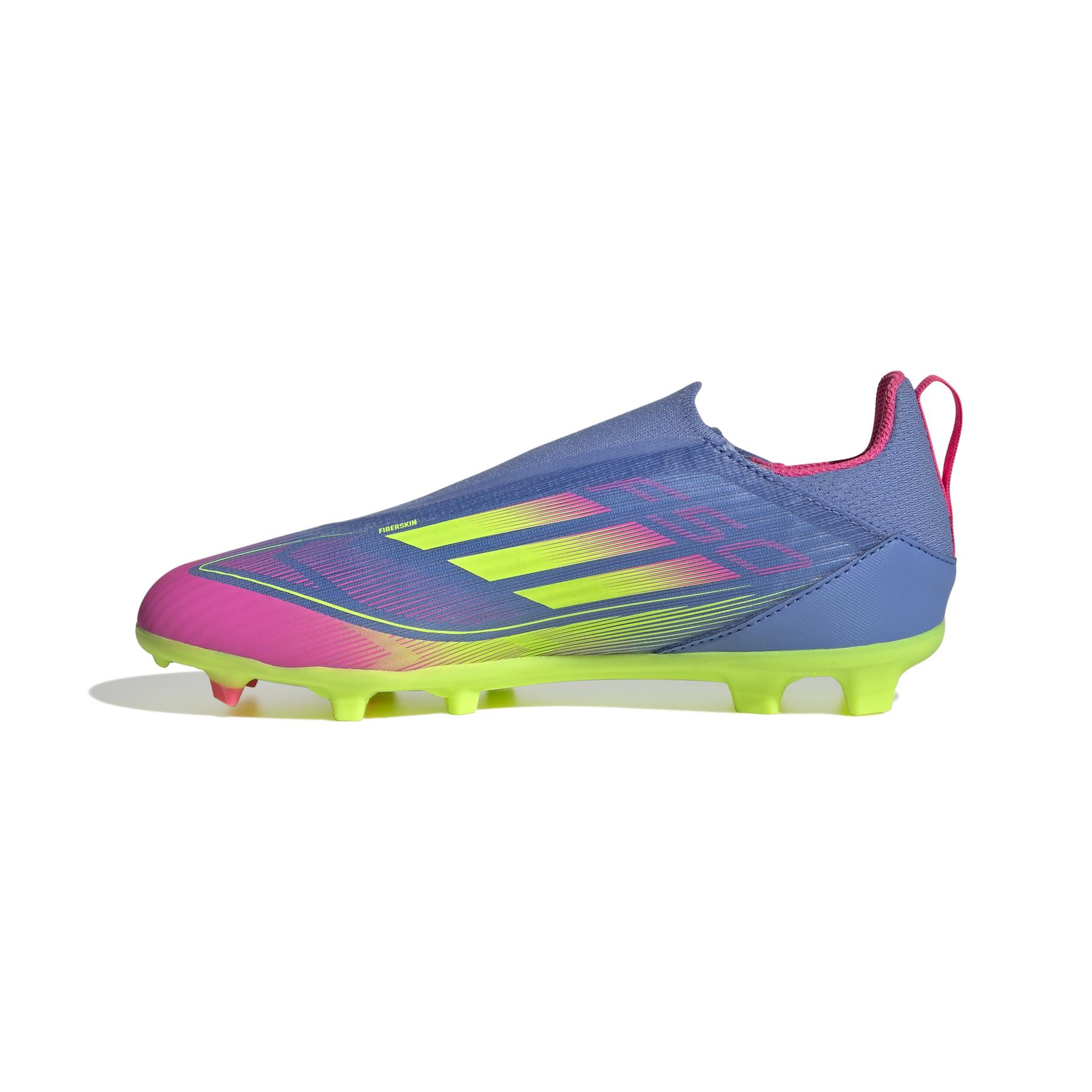 product/a/d/adidas_ie3742_4_footwear_photography_side_medial_center_view_white.jpg