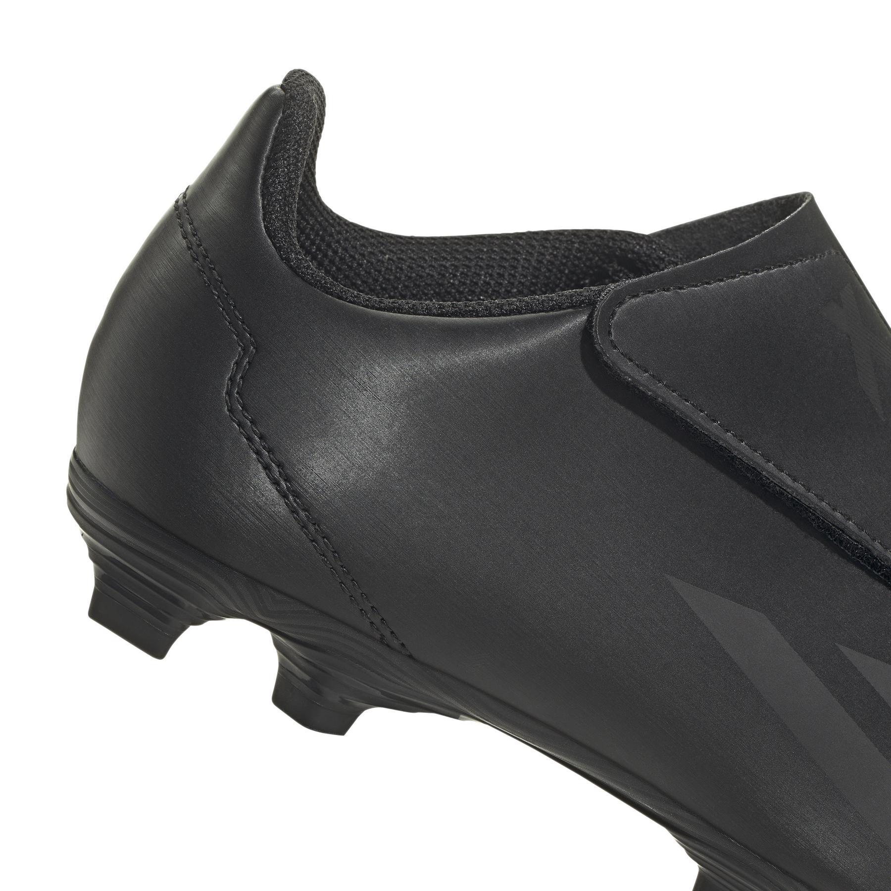 product/a/d/adidas_ie4063_8_footwear_photography_detail_view_2_white.jpg