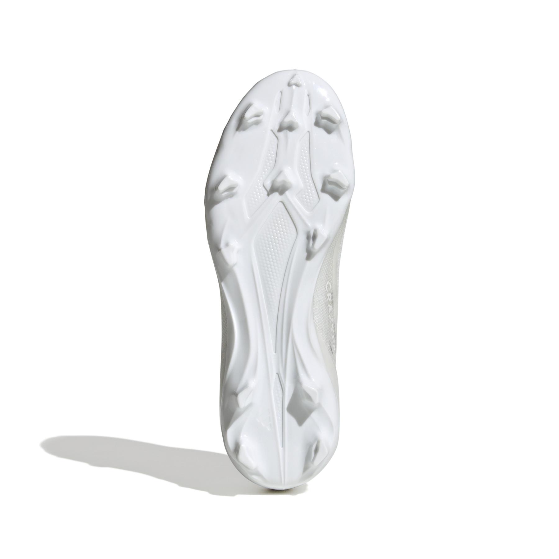 product/a/d/adidas_ie4210_3_footwear_photography_bottom_view_white.jpg