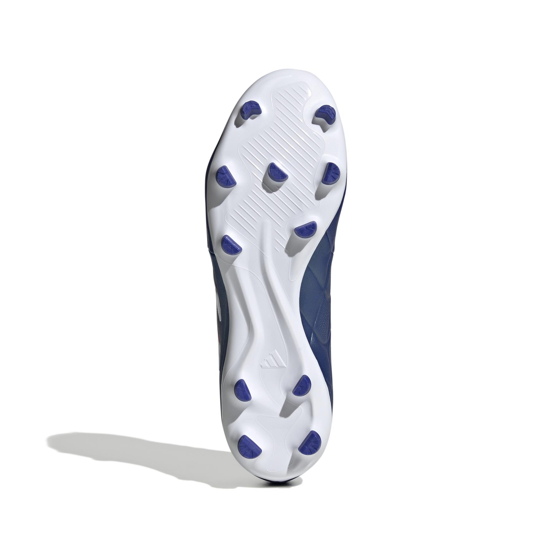 product/a/d/adidas_ie4896_3_footwear_photography_bottom_view_white.jpg