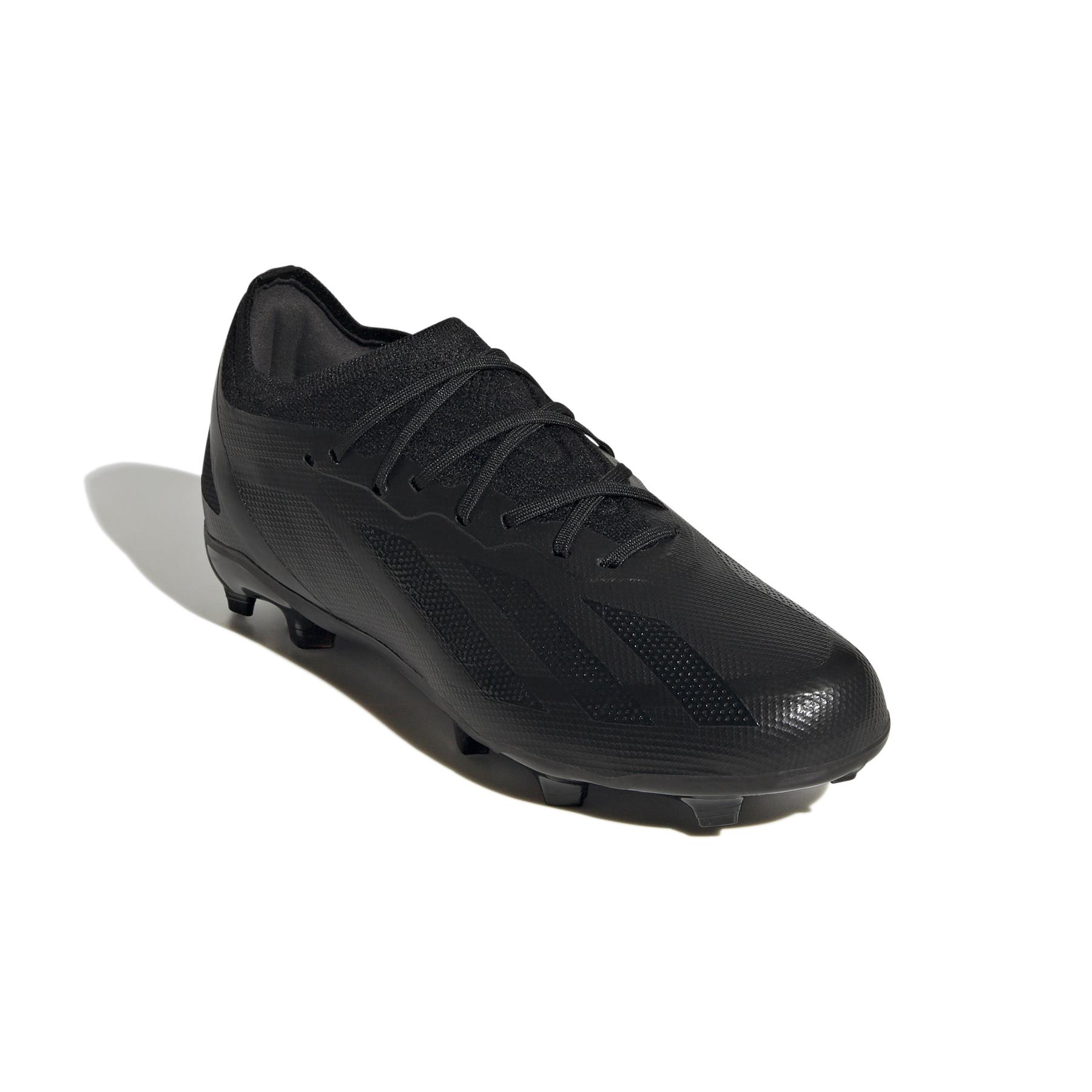 product/a/d/adidas_ie6636_5_footwear_photography_front_lateral_top_view_white.jpg