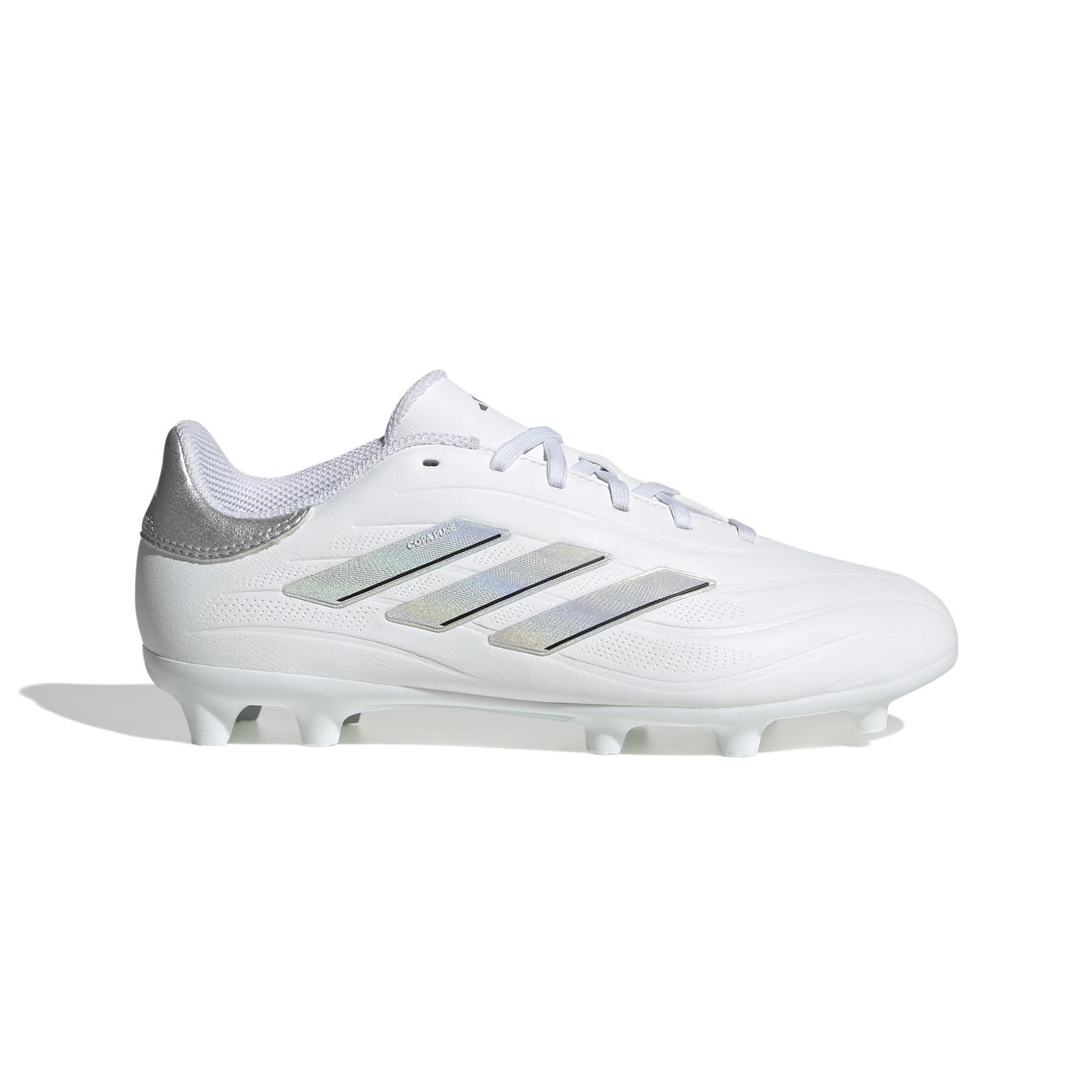 product/a/d/adidas_ie7496_1_footwear_photography_side_lateral_center_view_white.jpg