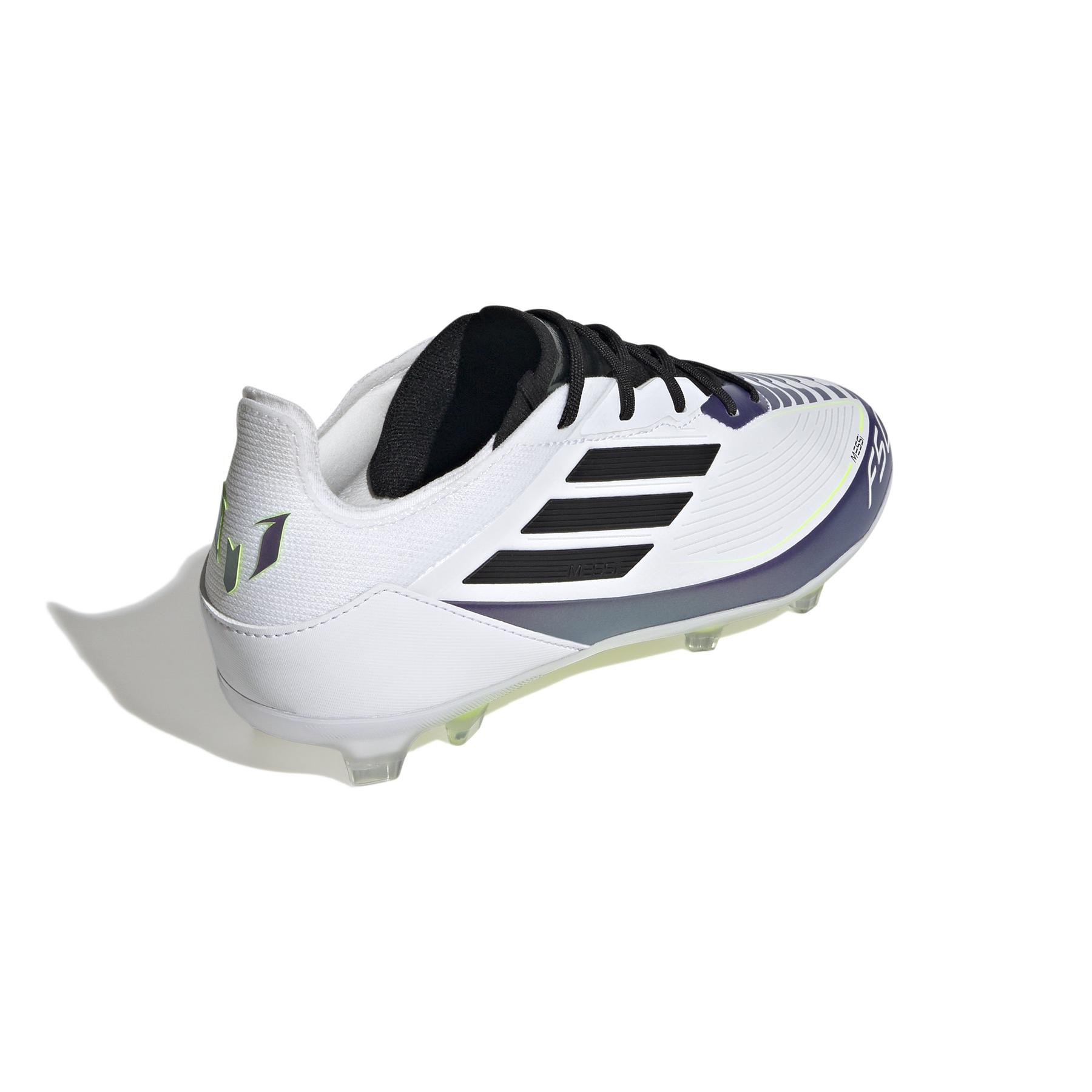 product/a/d/adidas_ie9081_6_footwear_photography_back_lateral_top_view_white.jpg