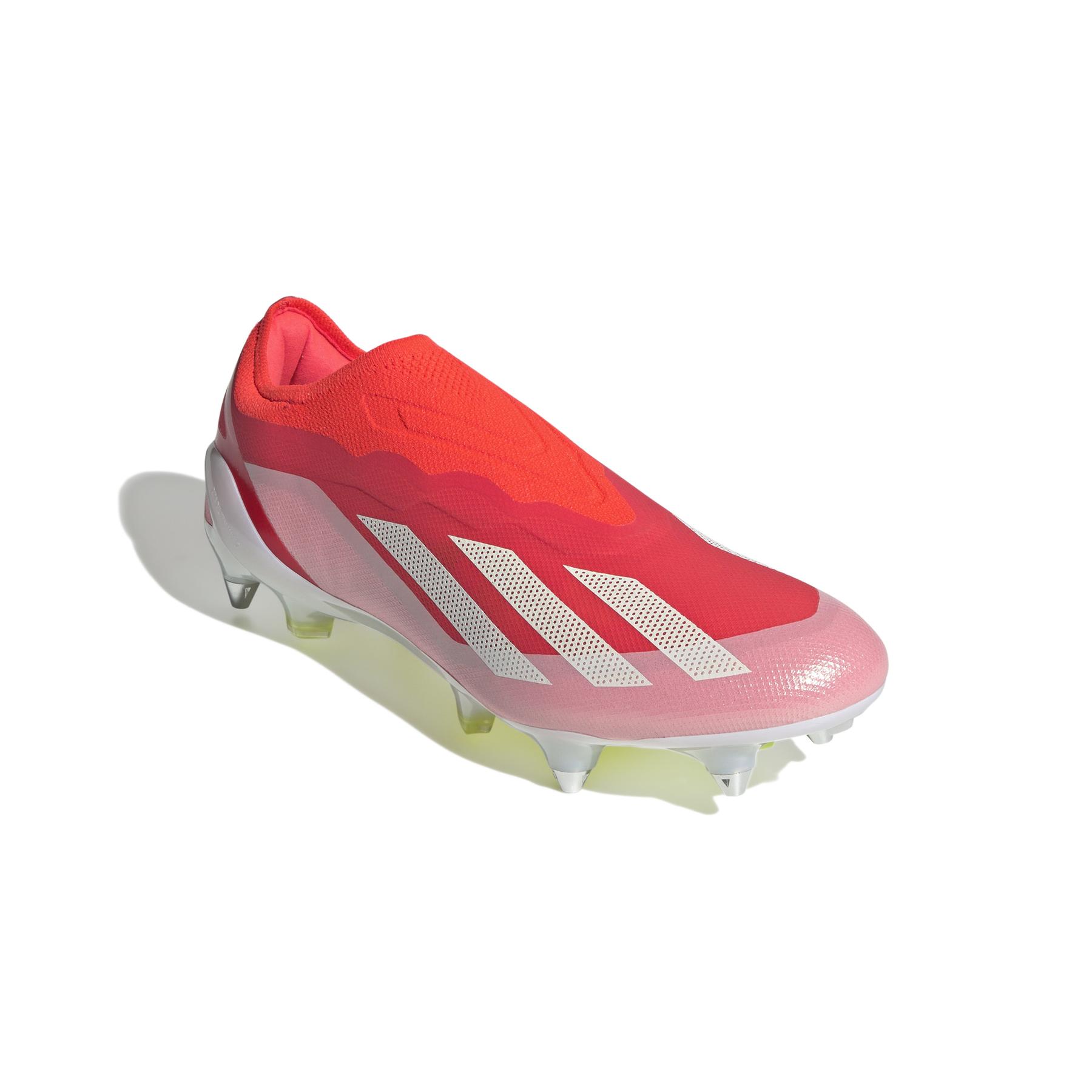product/a/d/adidas_if0661_5_footwear_photography_front_lateral_top_view_white.jpg