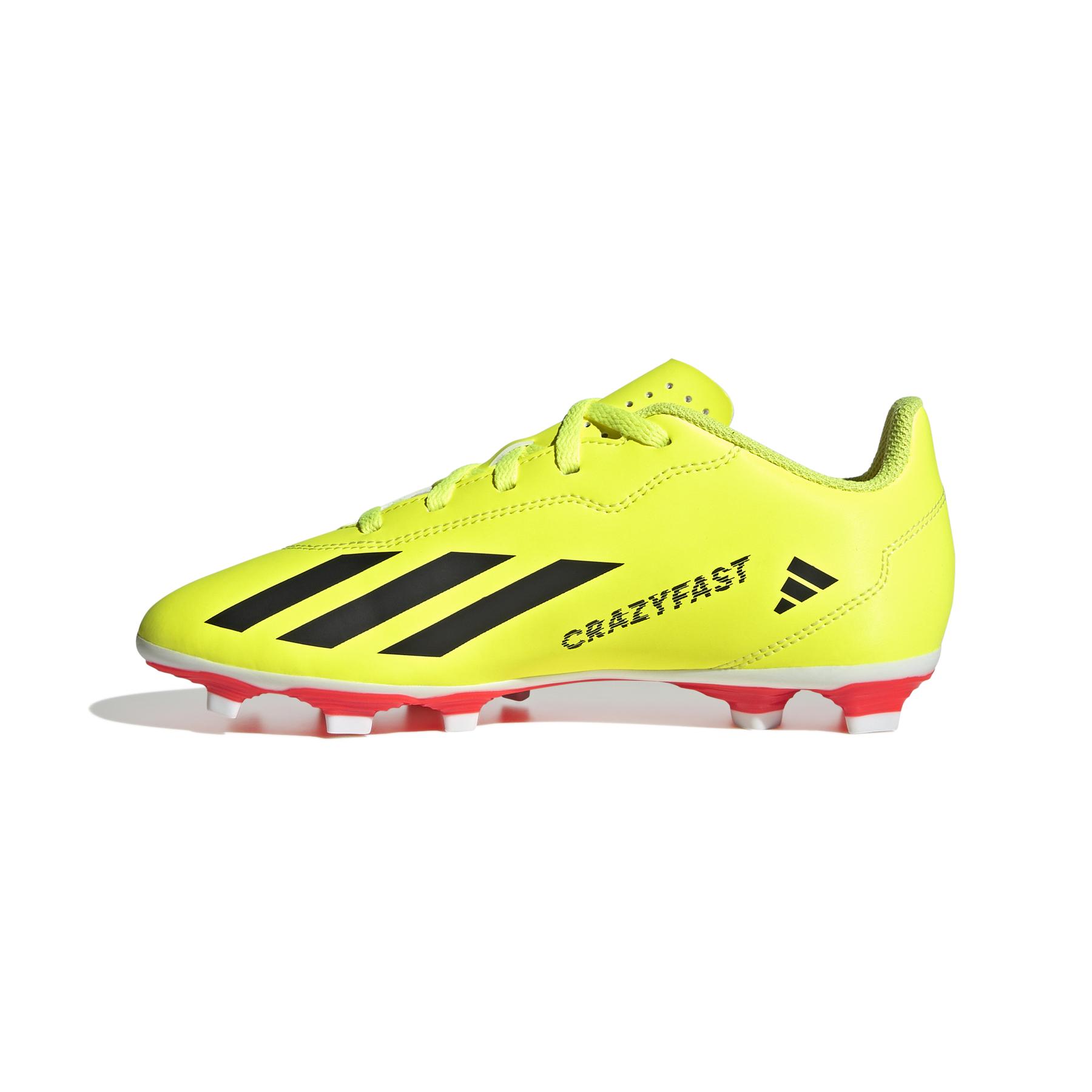 product/a/d/adidas_if0717_4_footwear_photography_side_medial_center_view_white.jpg