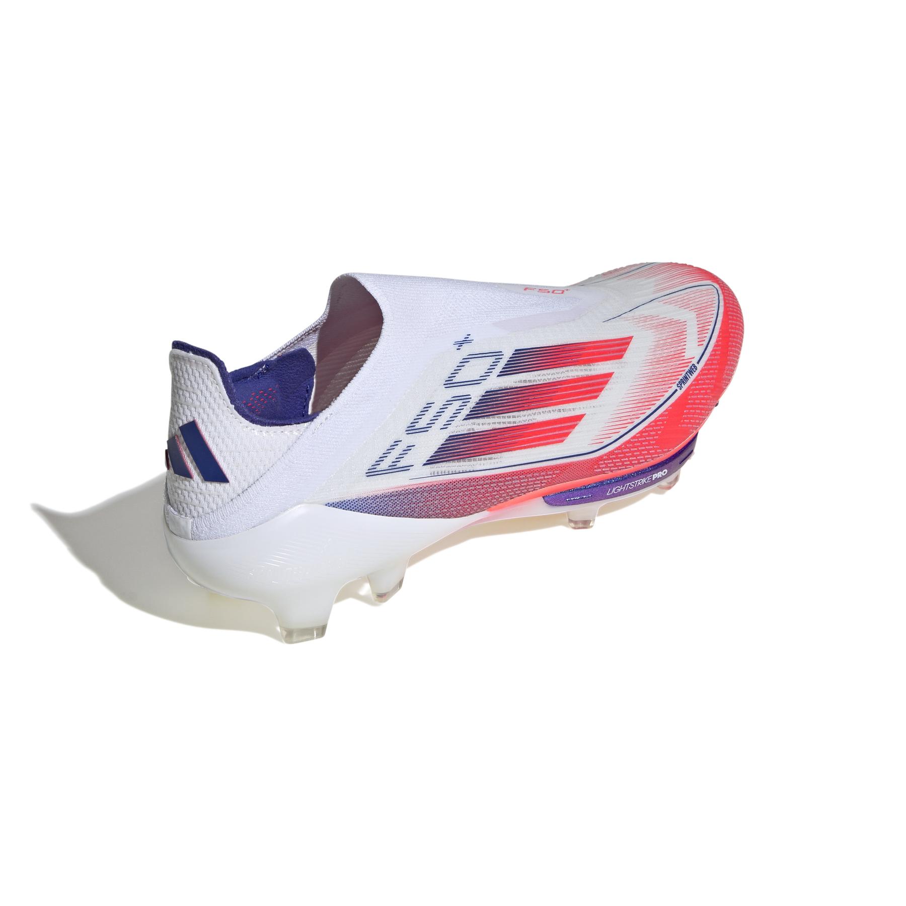 product/a/d/adidas_if1276_6_footwear_photography_back_lateral_top_view_white-nw052424.jpg