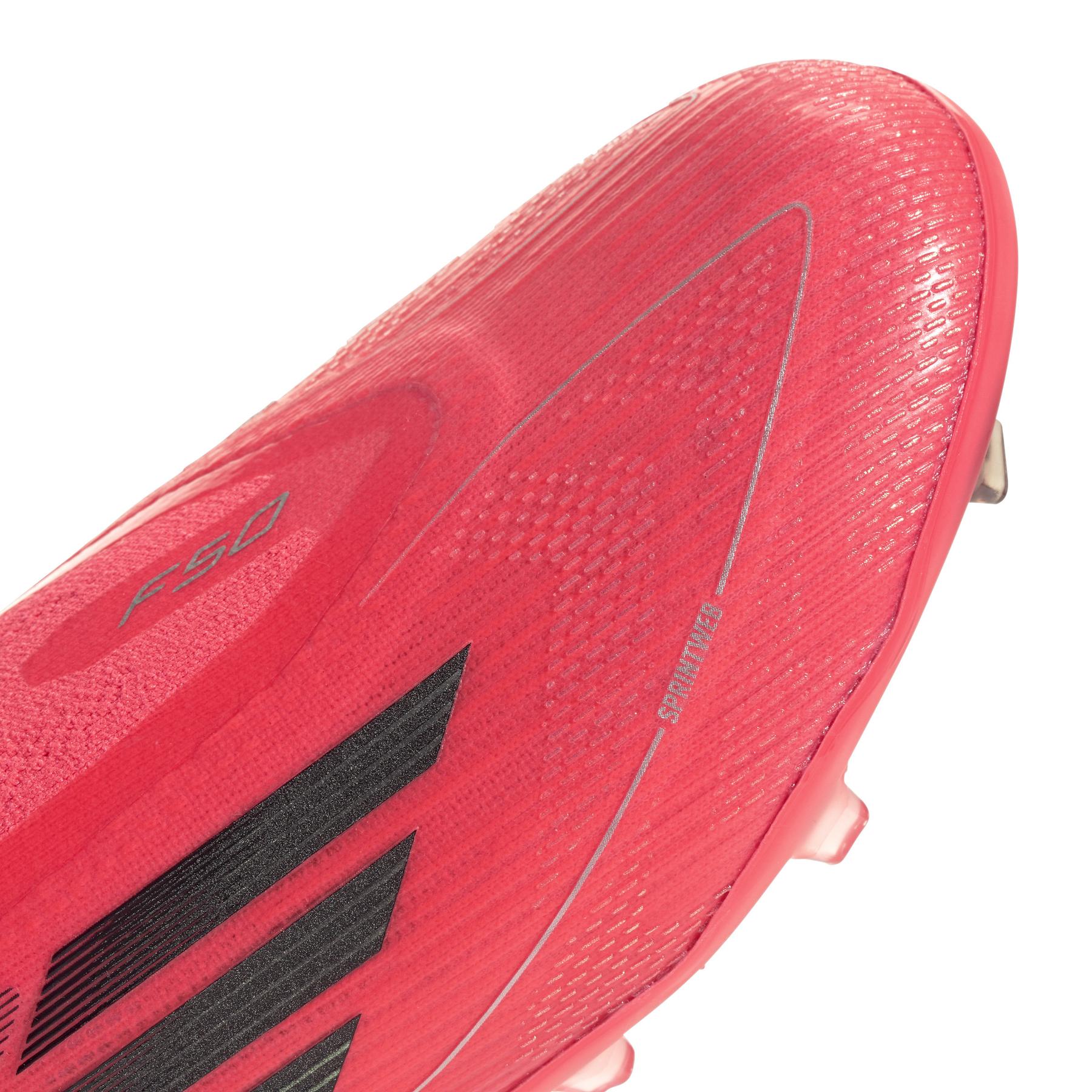 product/a/d/adidas_if1356_7_footwear_photography_detail_view_1_white.jpg