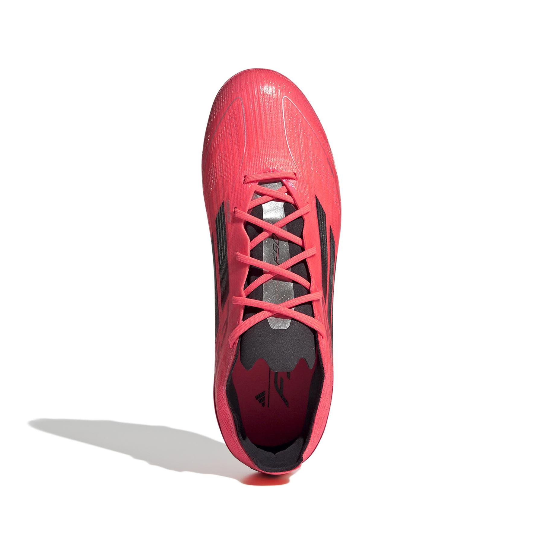 product/a/d/adidas_if1360_2_footwear_photography_top_portrait_view_white.jpg