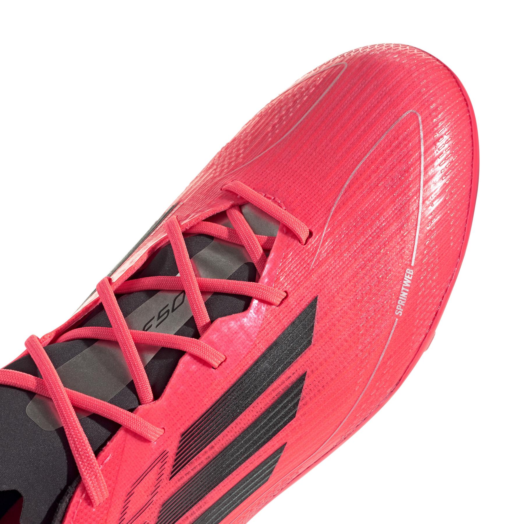 product/a/d/adidas_if1360_7_footwear_photography_detail_view_1_white.jpg